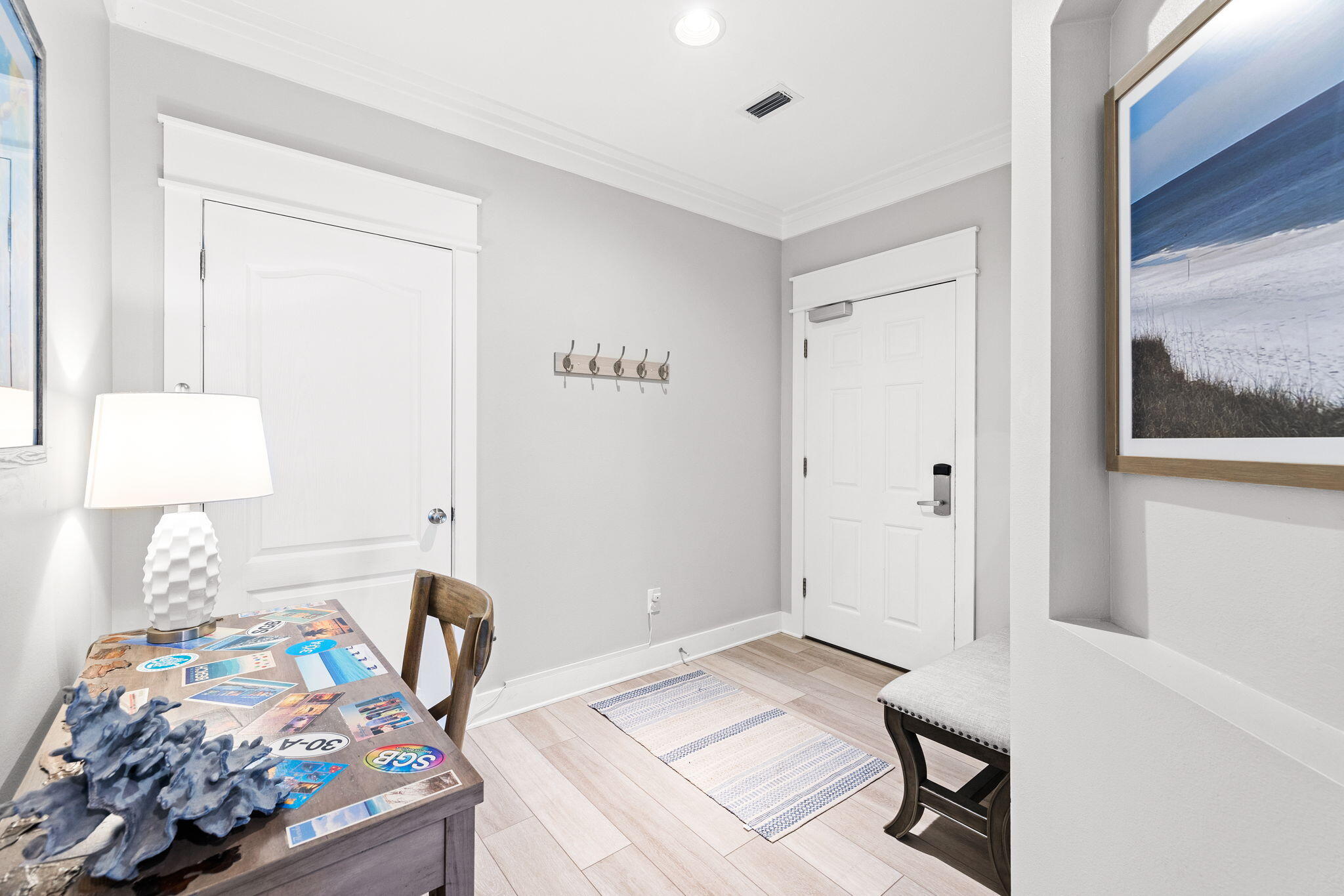 SEAVIEW VILLAS - Residential