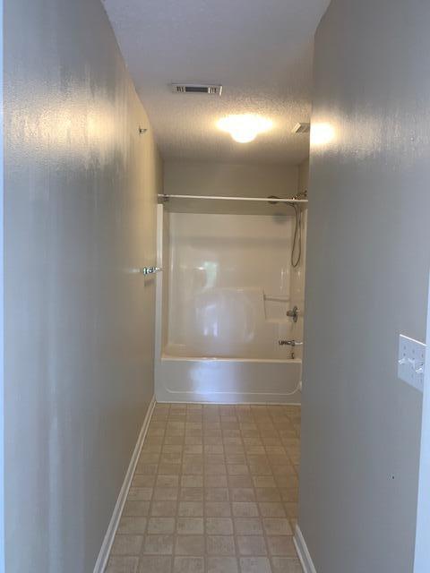 ROLLING PINES - Residential Lease