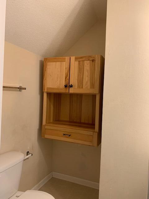 ROLLING PINES - Residential Lease