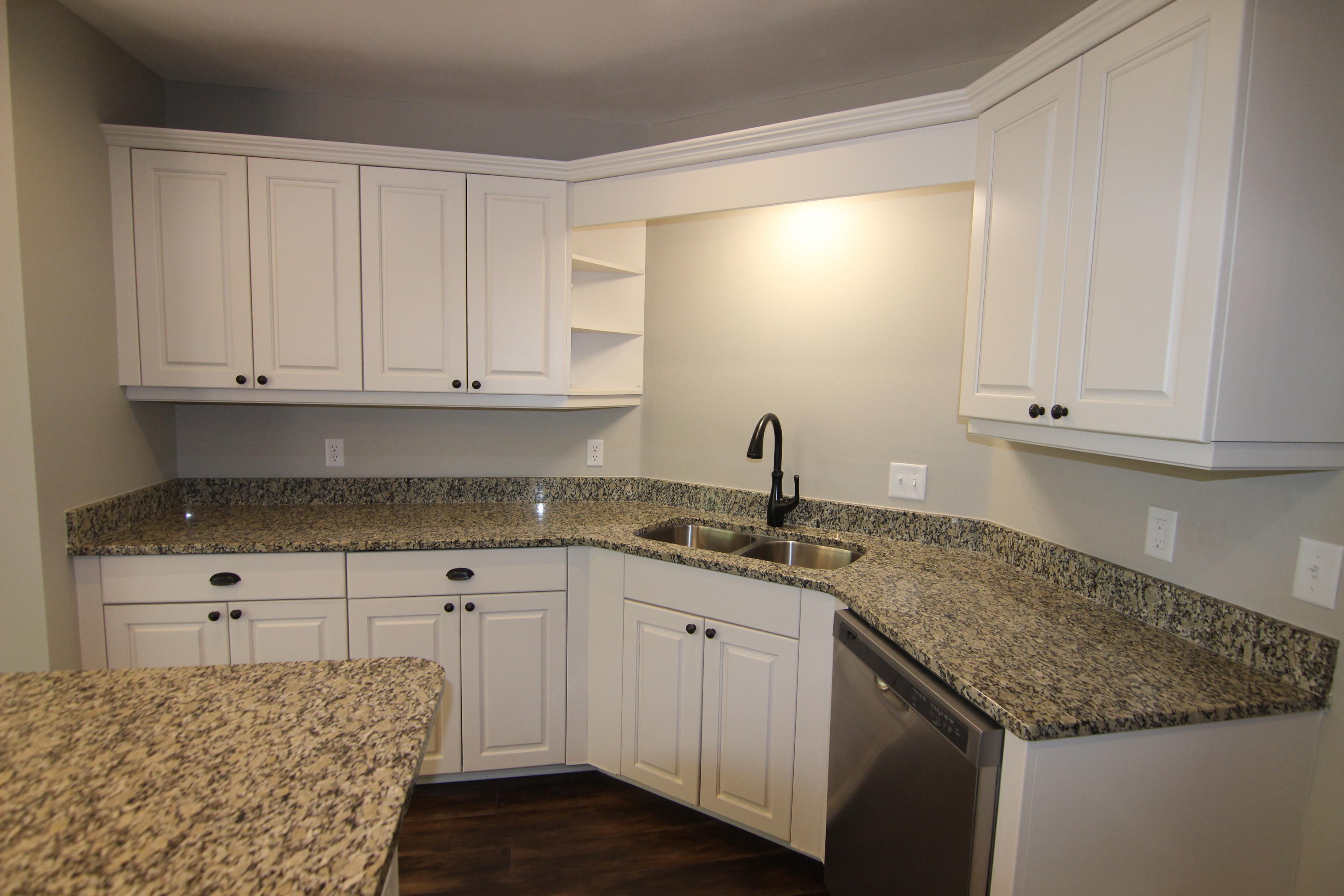 COUNTRY BREEZE ESTATES - Residential