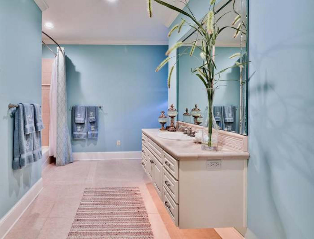Burnt Pine - Residential