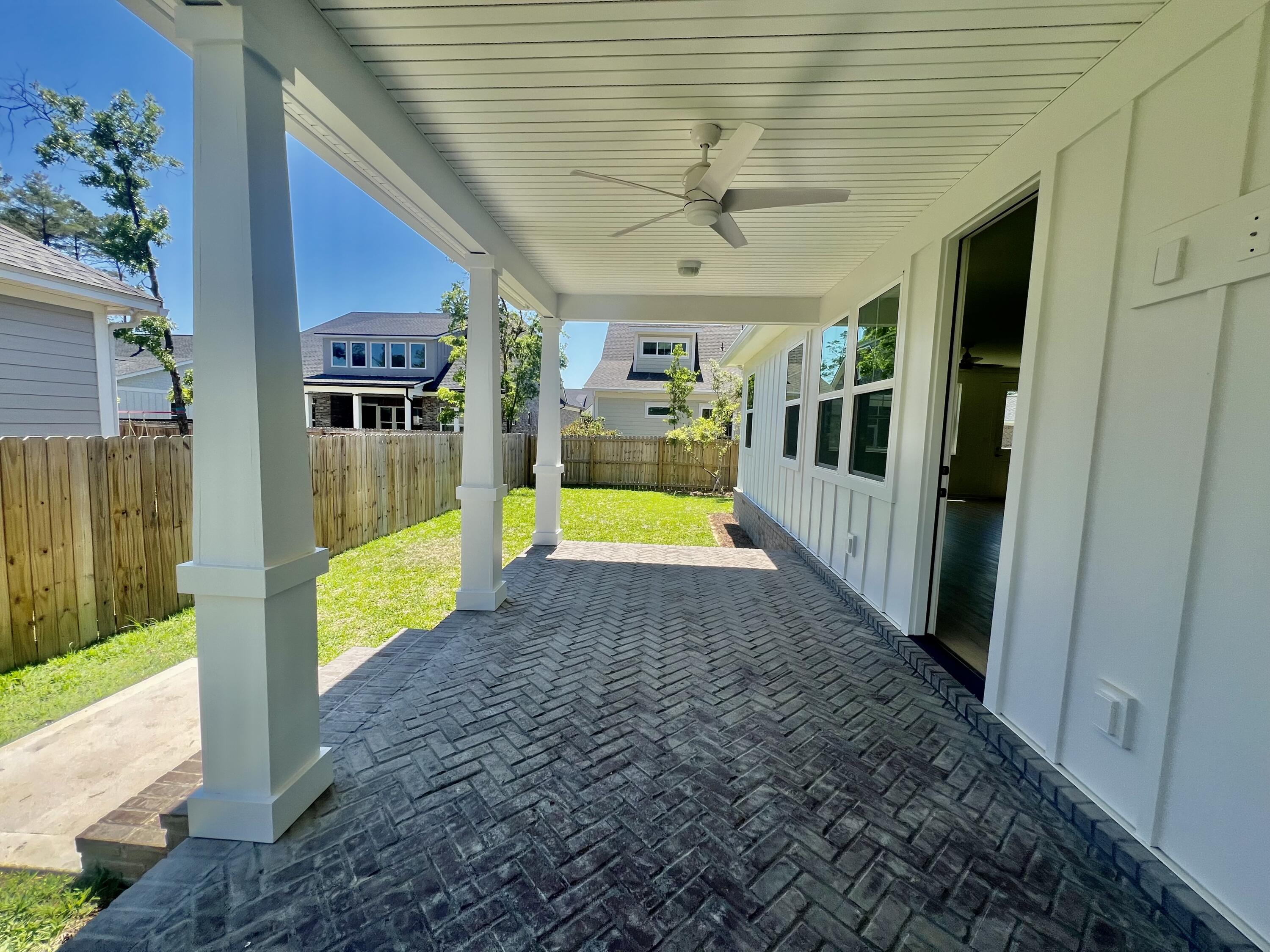 Deer Moss Creek - Residential