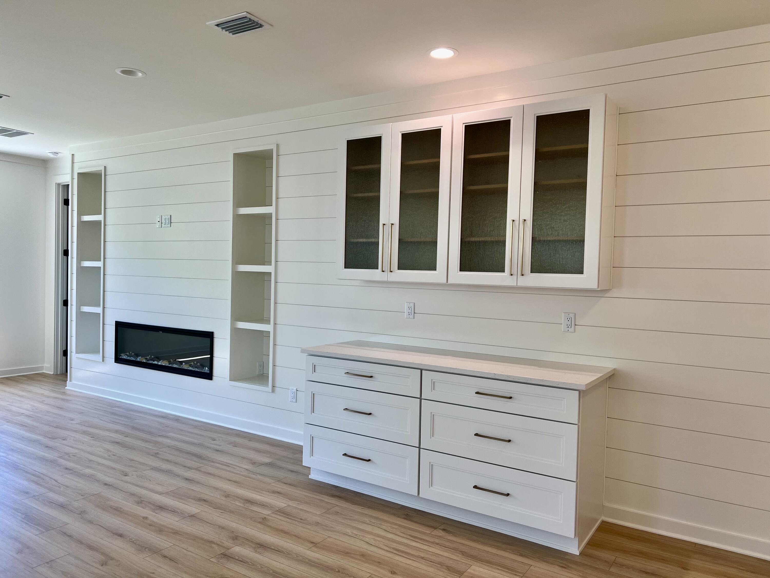 Deer Moss Creek - Residential