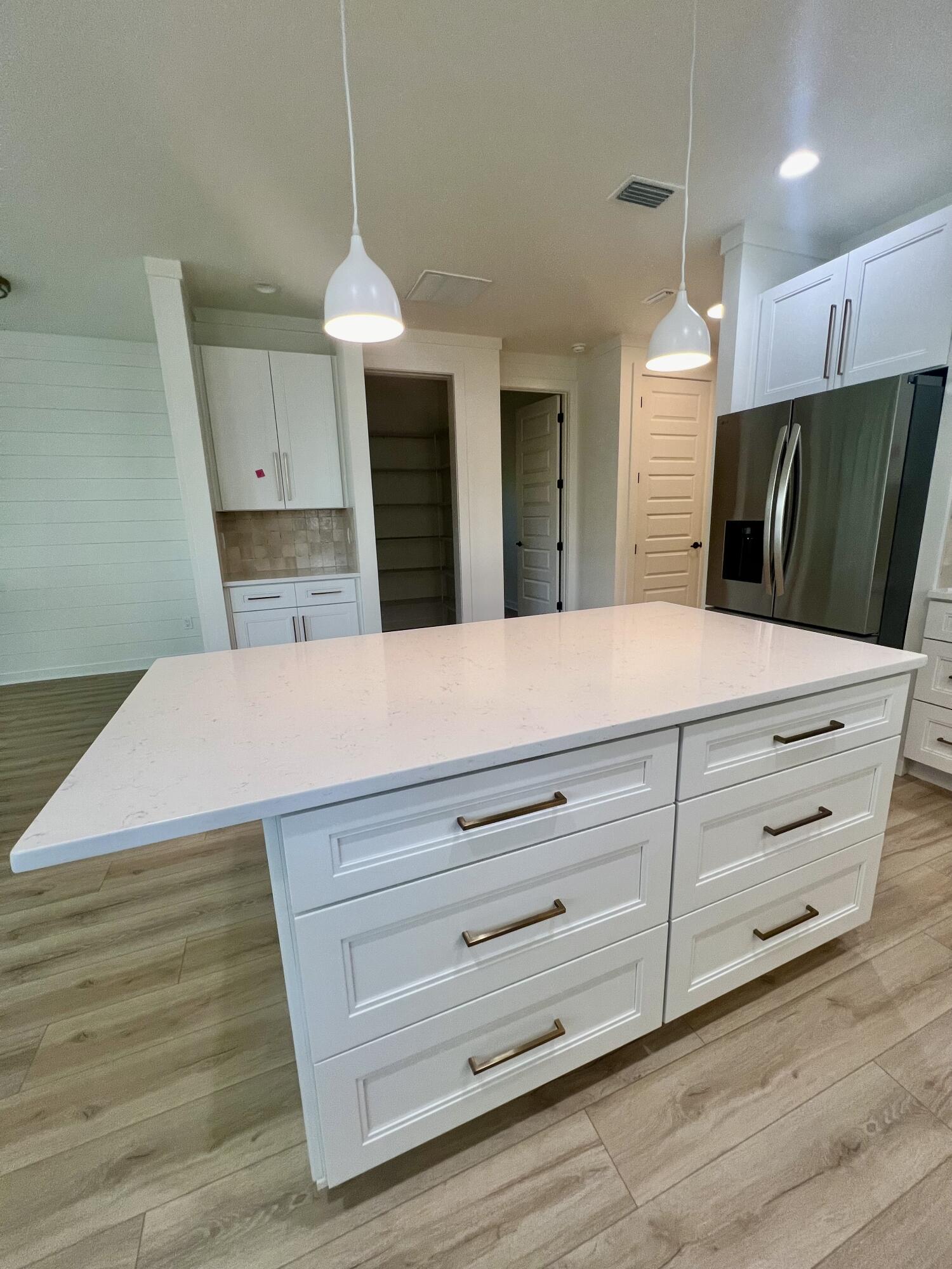 Deer Moss Creek - Residential