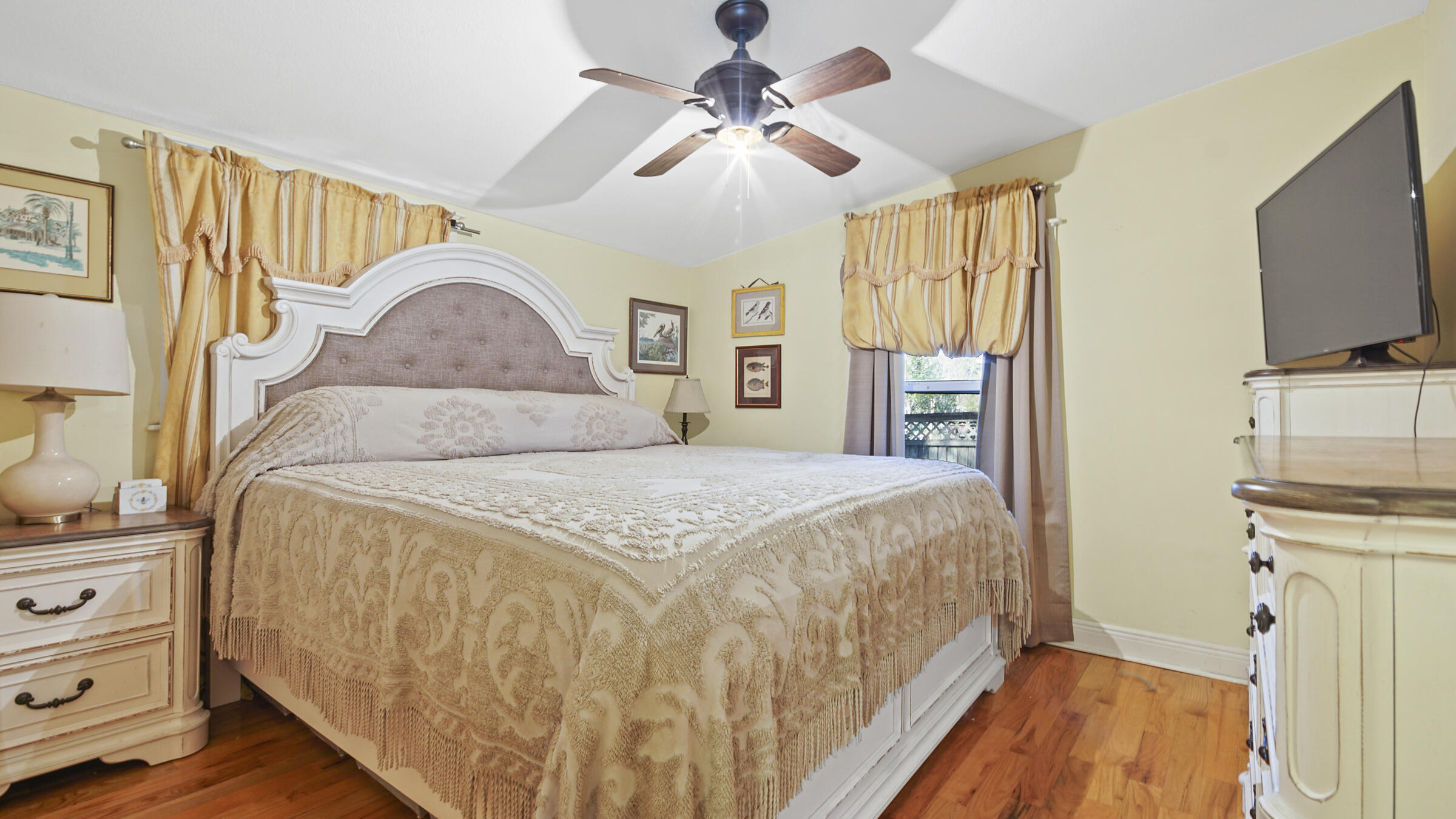 Hoyts Subdivision - Residential Lease