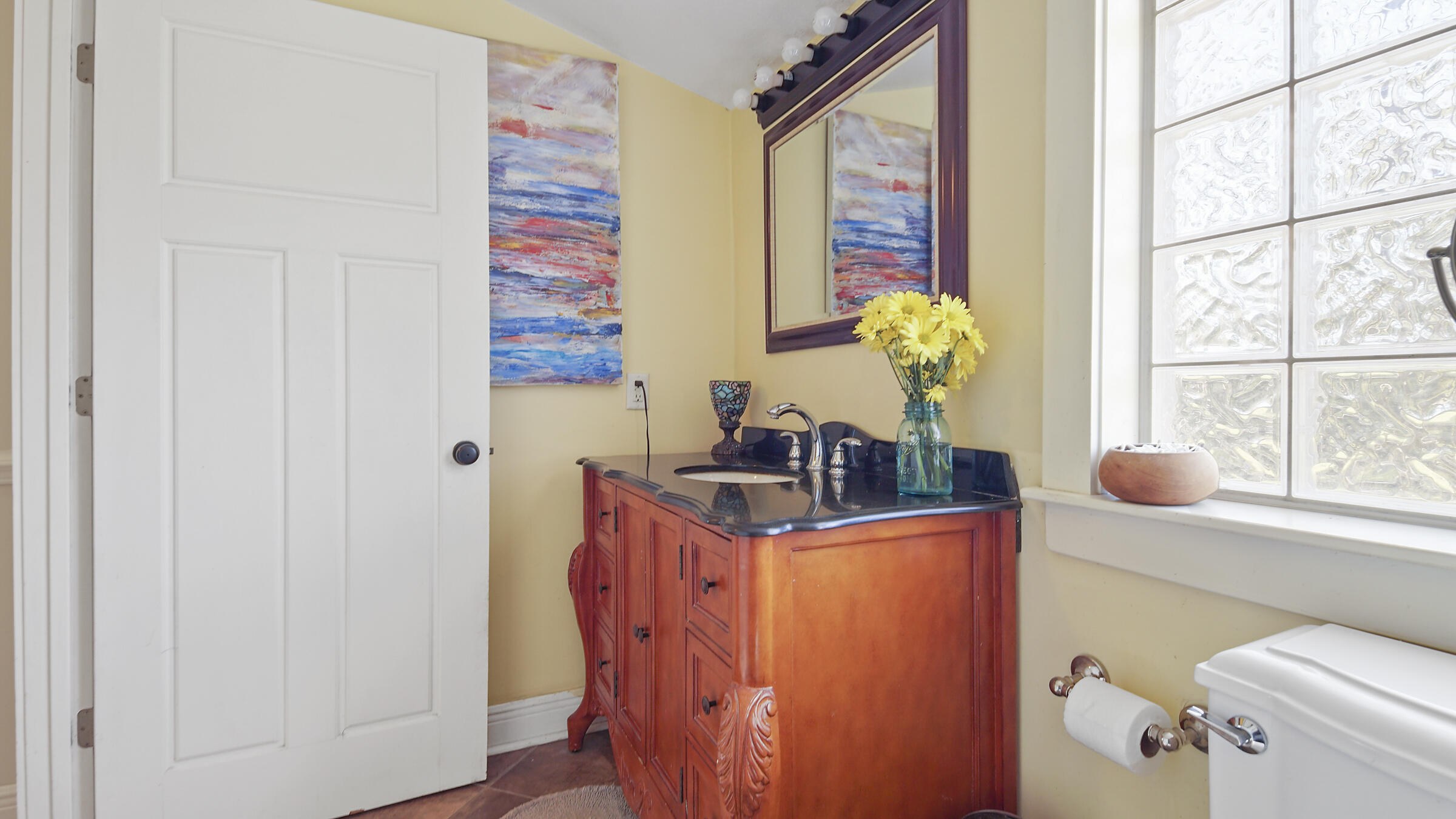 Hoyts Subdivision - Residential Lease