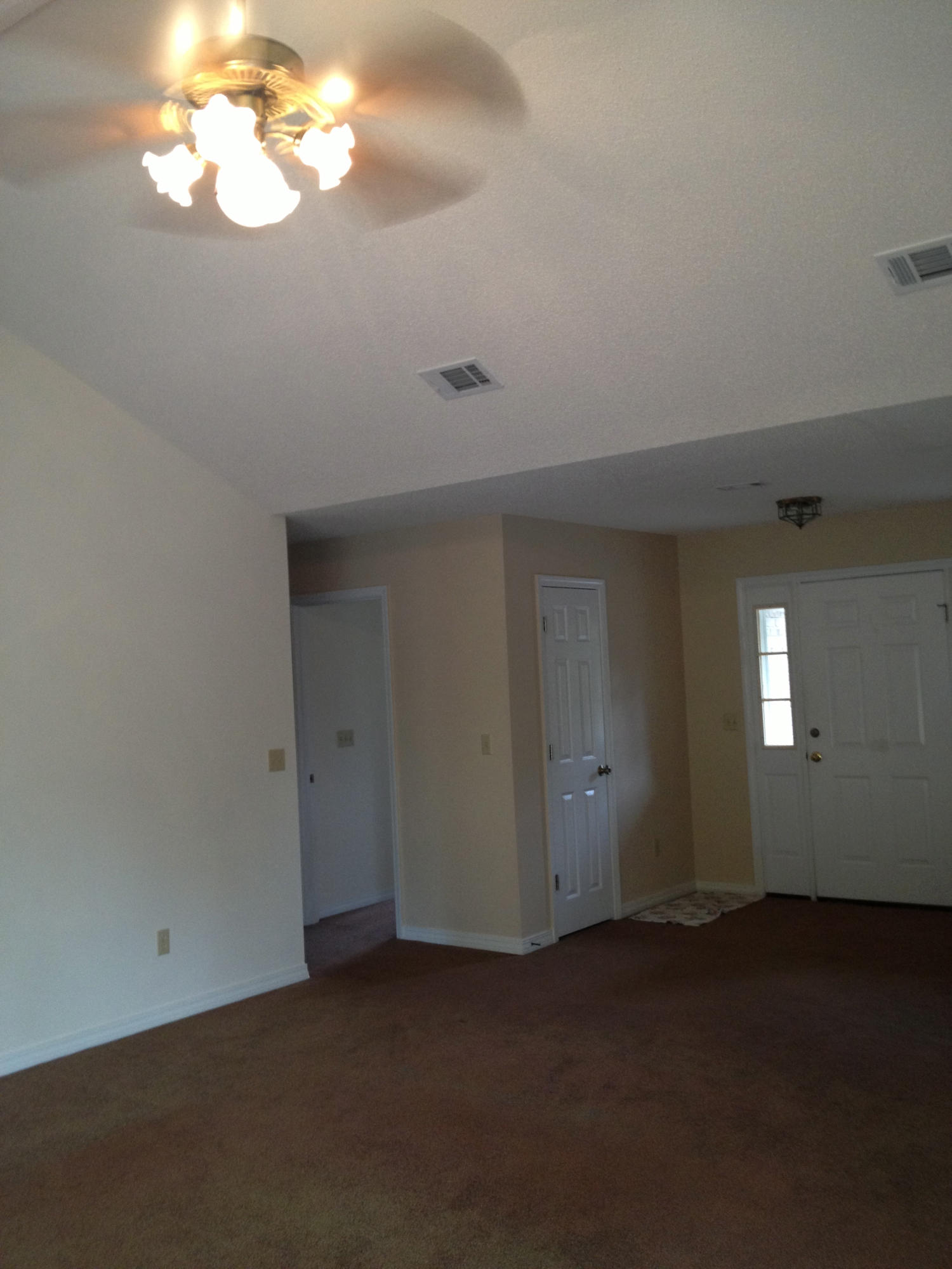 LAKE TANTARA 3 - Residential