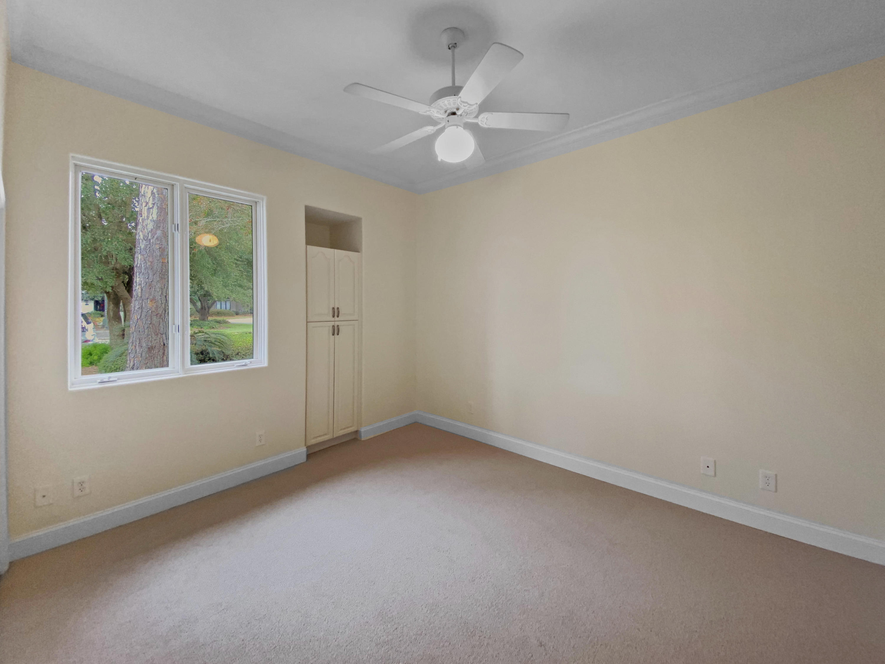 ST ANDREWS DRIVE AT SANDESTIN - Residential