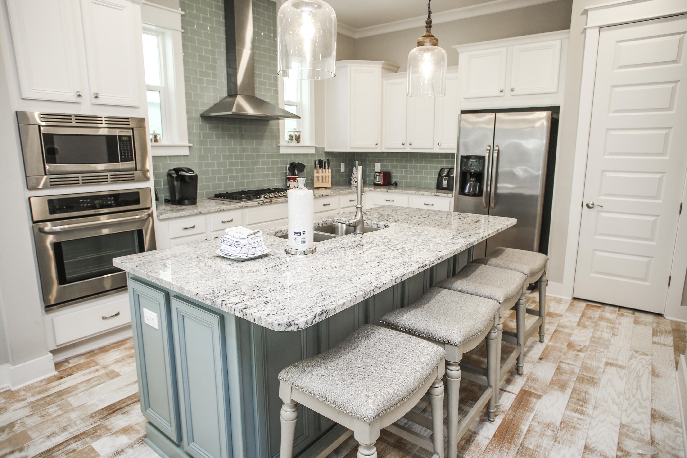 PROMINENCE/TRIPLEXES - Residential