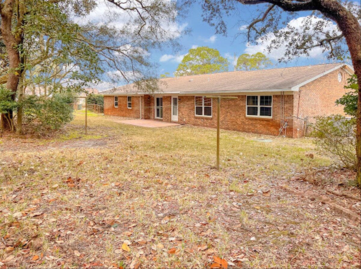 PINE LAKE ESTATES - Residential