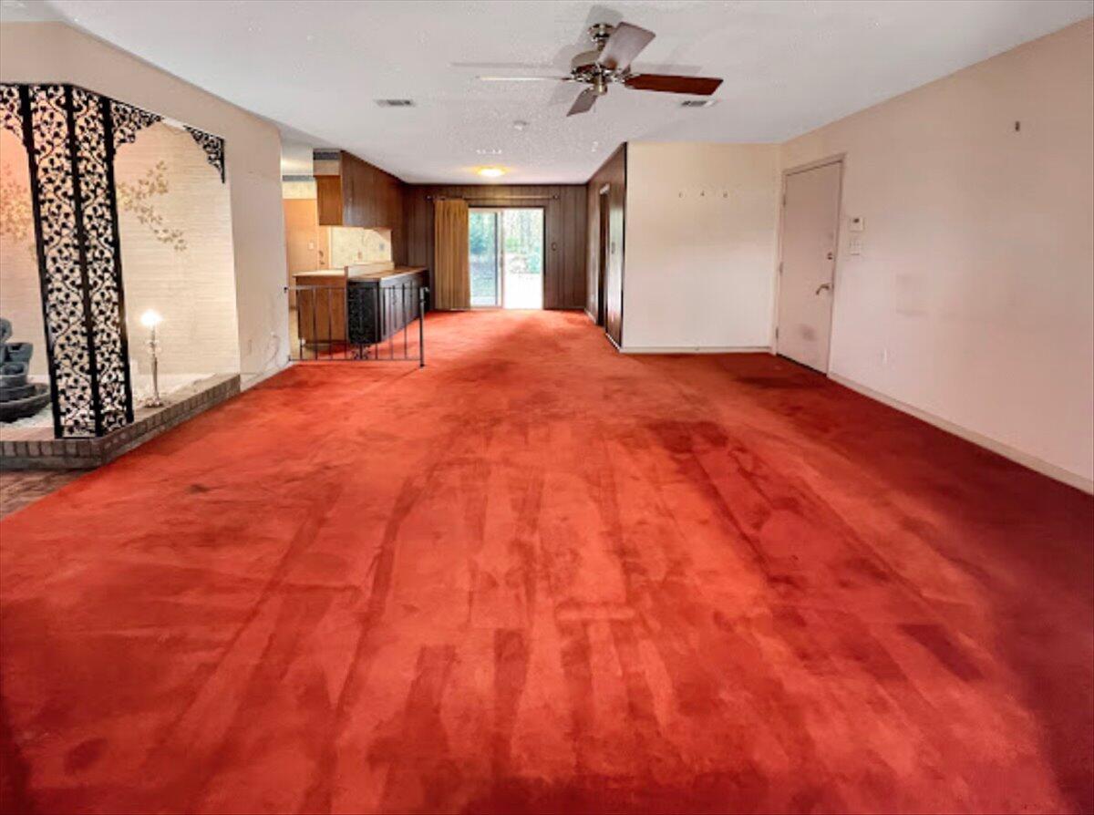 PINE LAKE ESTATES - Residential