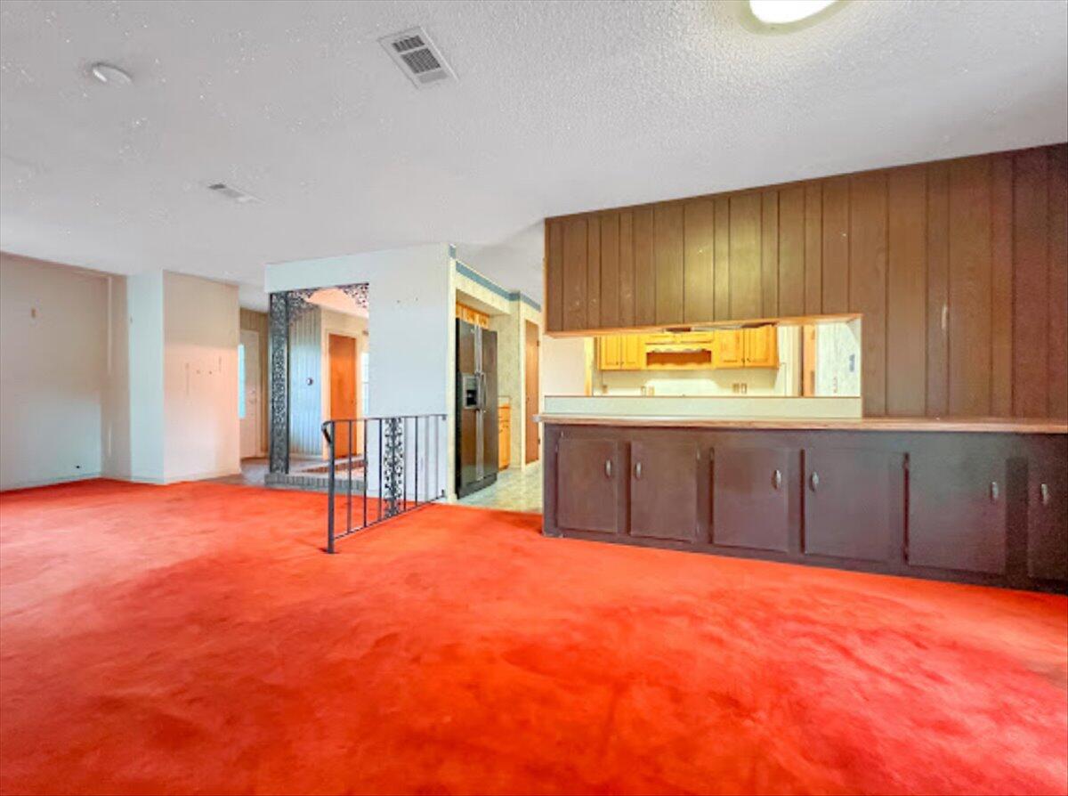 PINE LAKE ESTATES - Residential