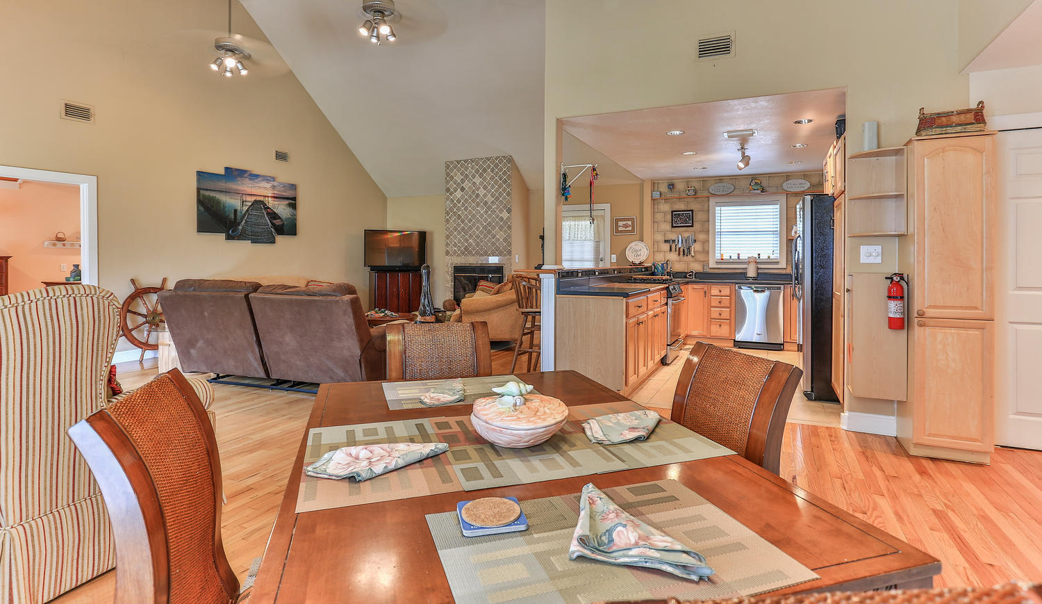 PISCES COVE 1ST ADDN - Residential