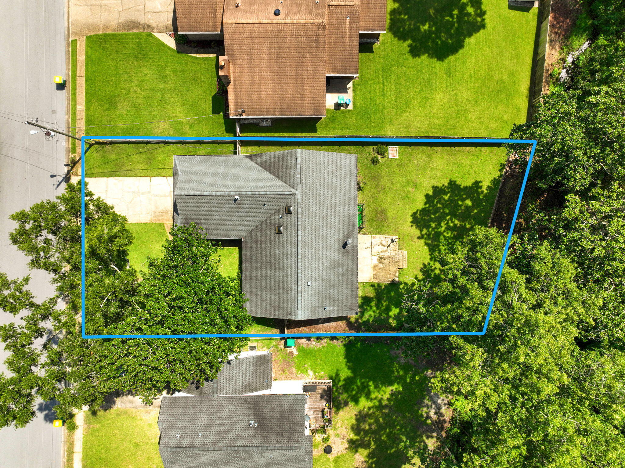 CREEKSIDE 4 - Residential Lease