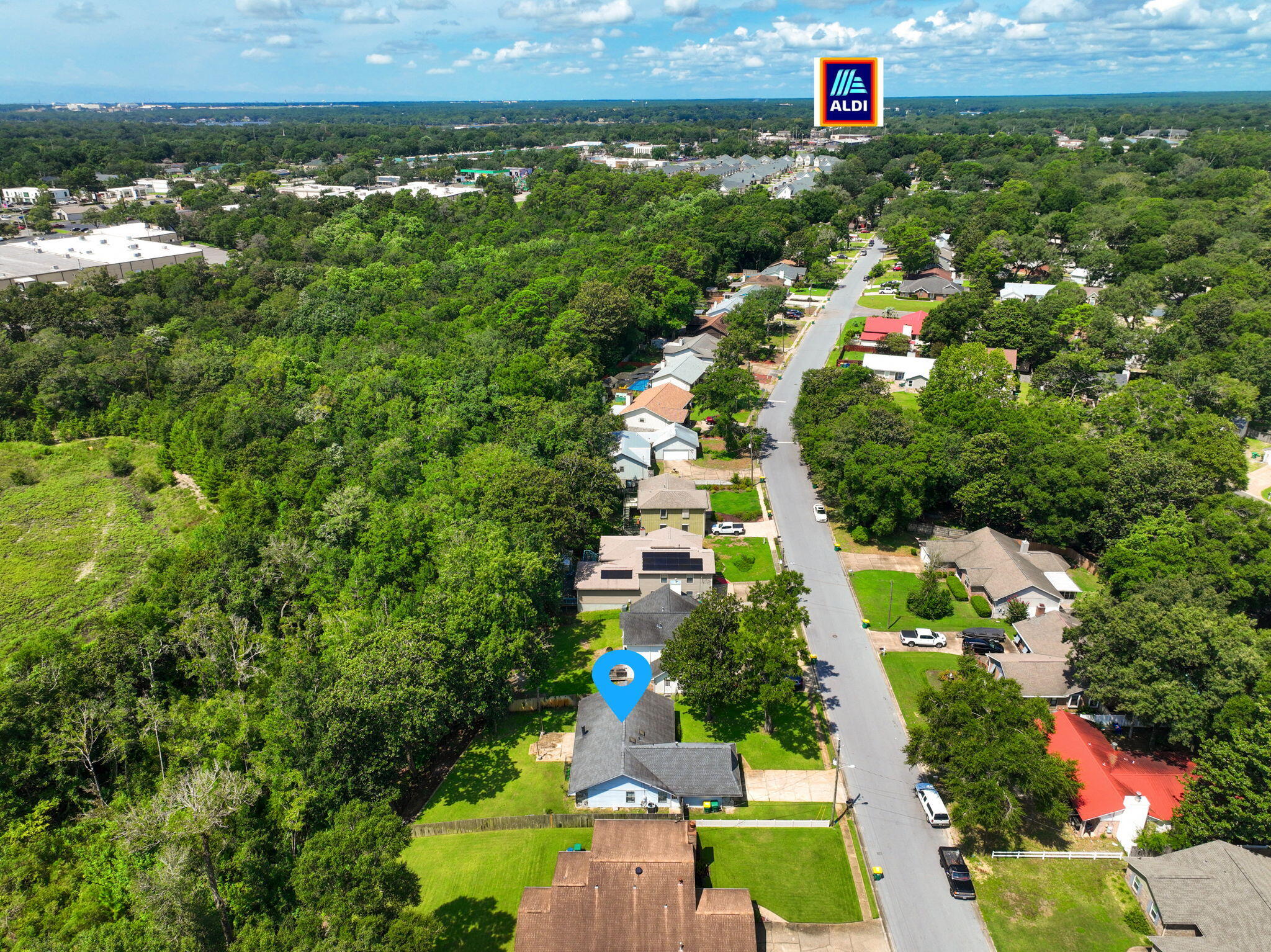 CREEKSIDE 4 - Residential Lease