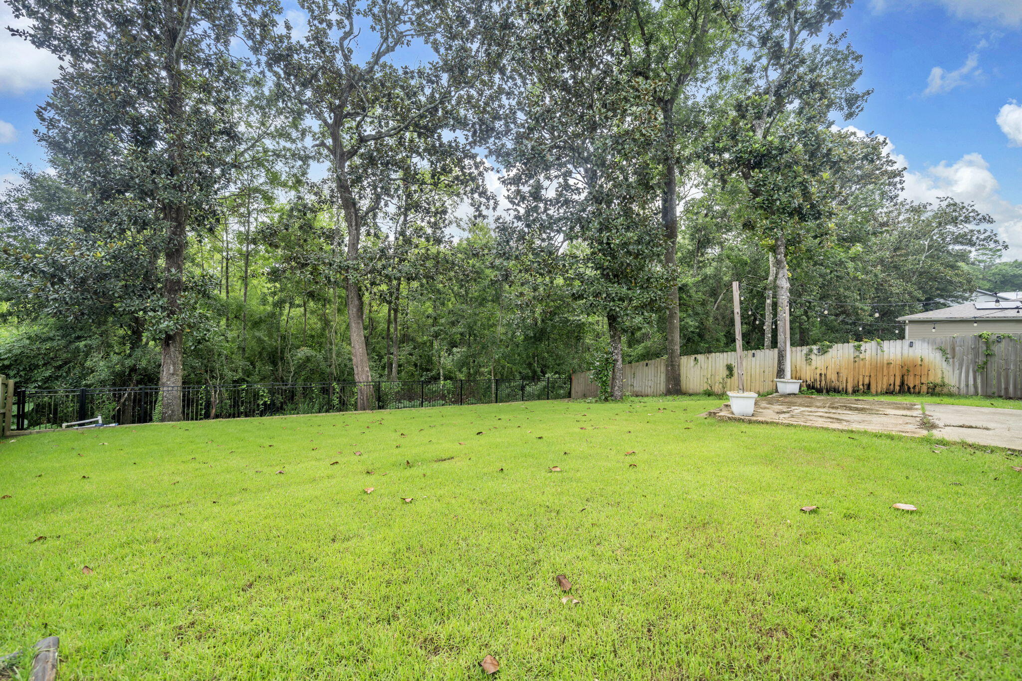 CREEKSIDE 4 - Residential Lease
