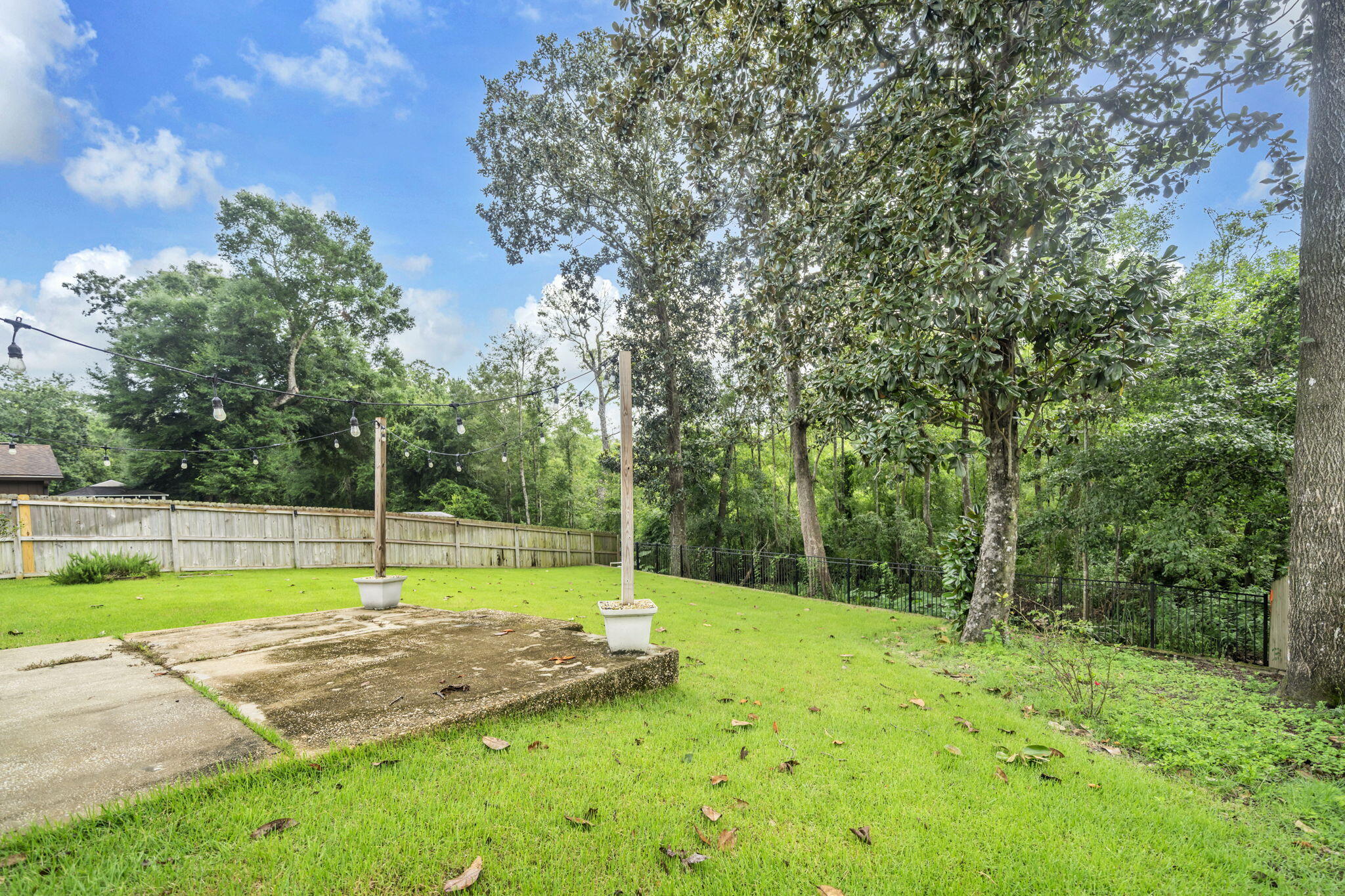 CREEKSIDE 4 - Residential Lease