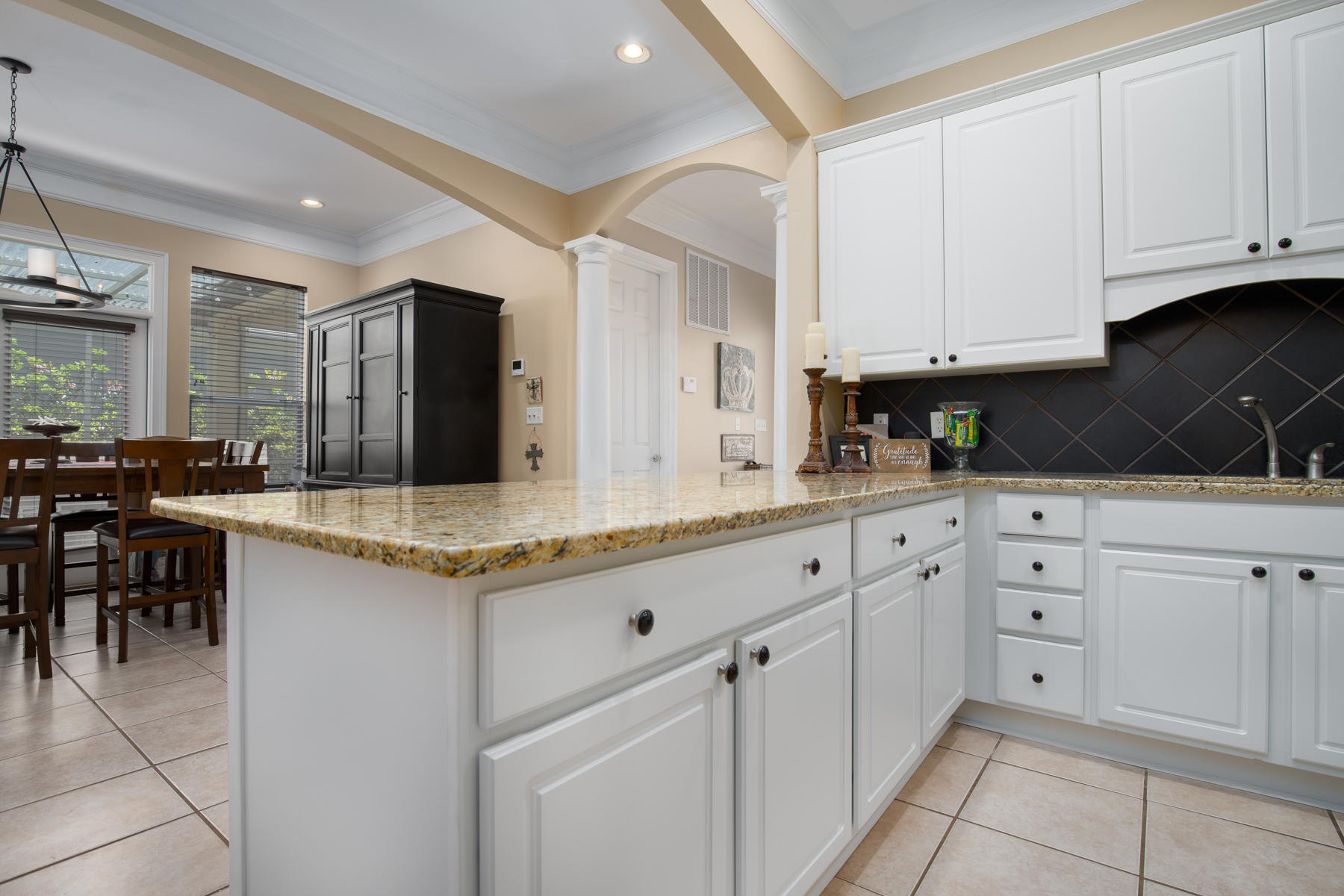 FAIRWAY VILLAS - Residential