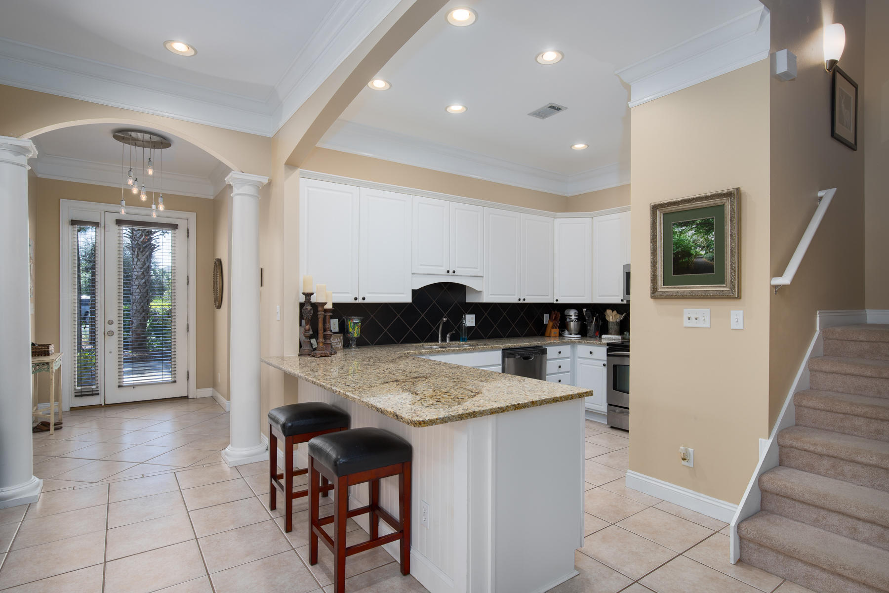 FAIRWAY VILLAS - Residential