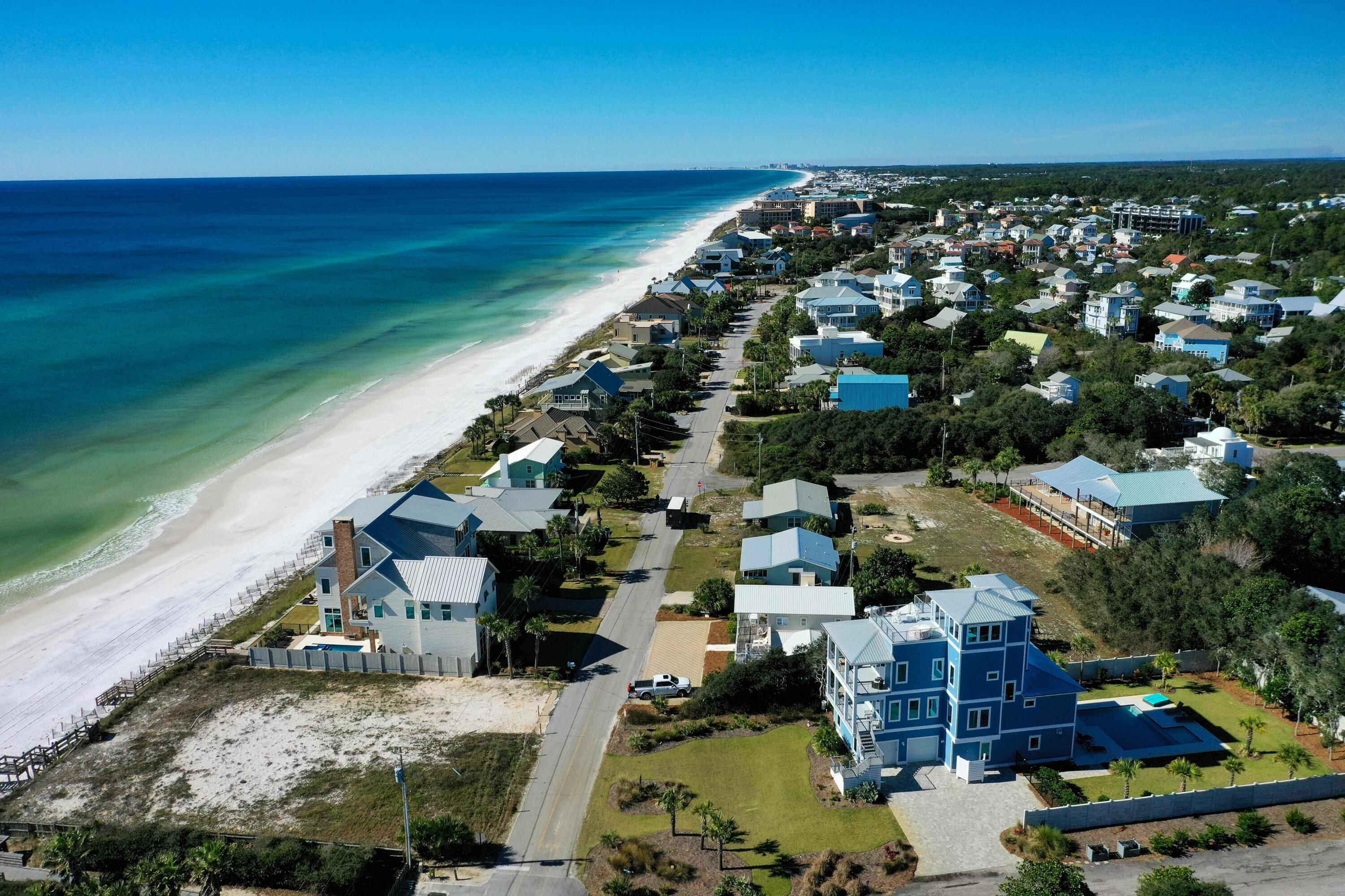 BLUE MOUNTAIN BEACH - Residential