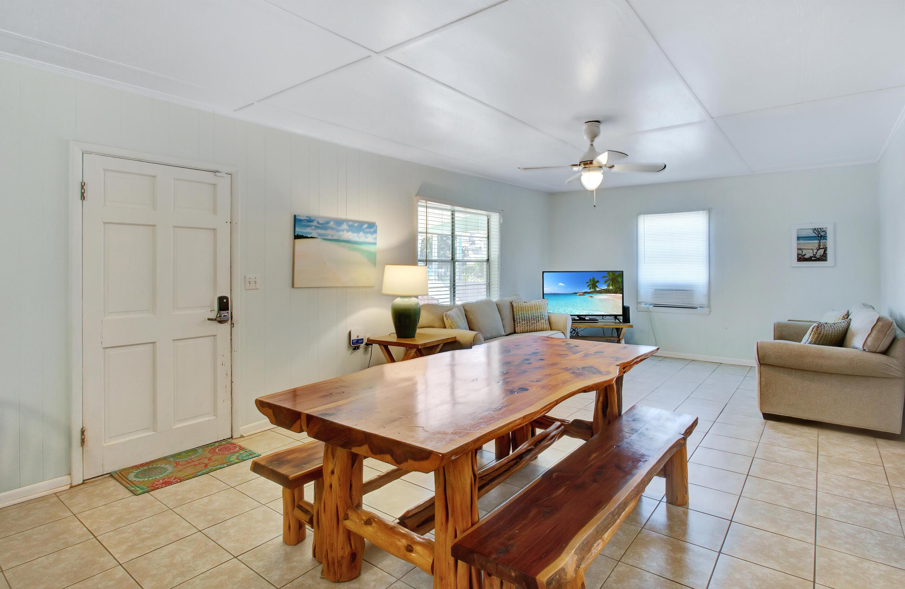 BLUE MOUNTAIN BEACH - Residential