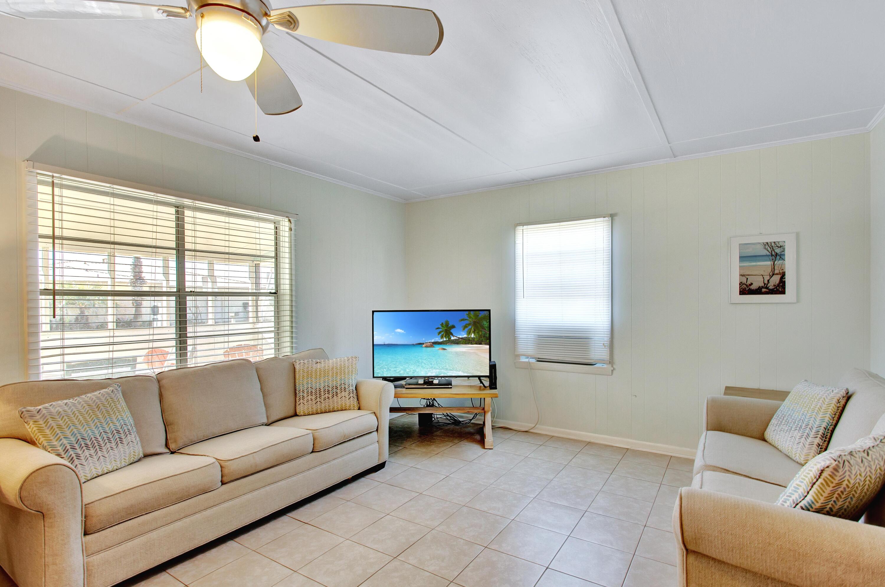 BLUE MOUNTAIN BEACH - Residential