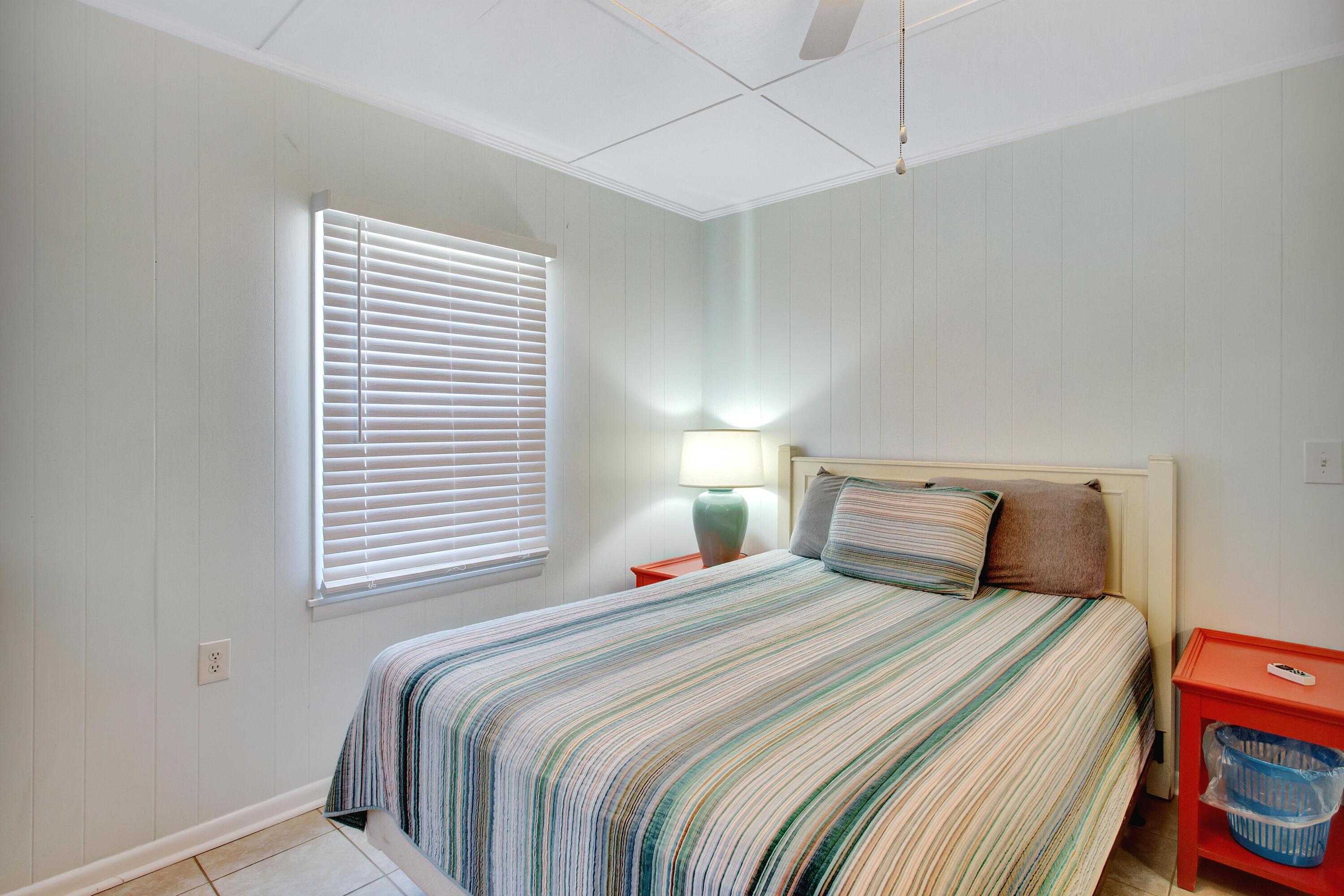 BLUE MOUNTAIN BEACH - Residential