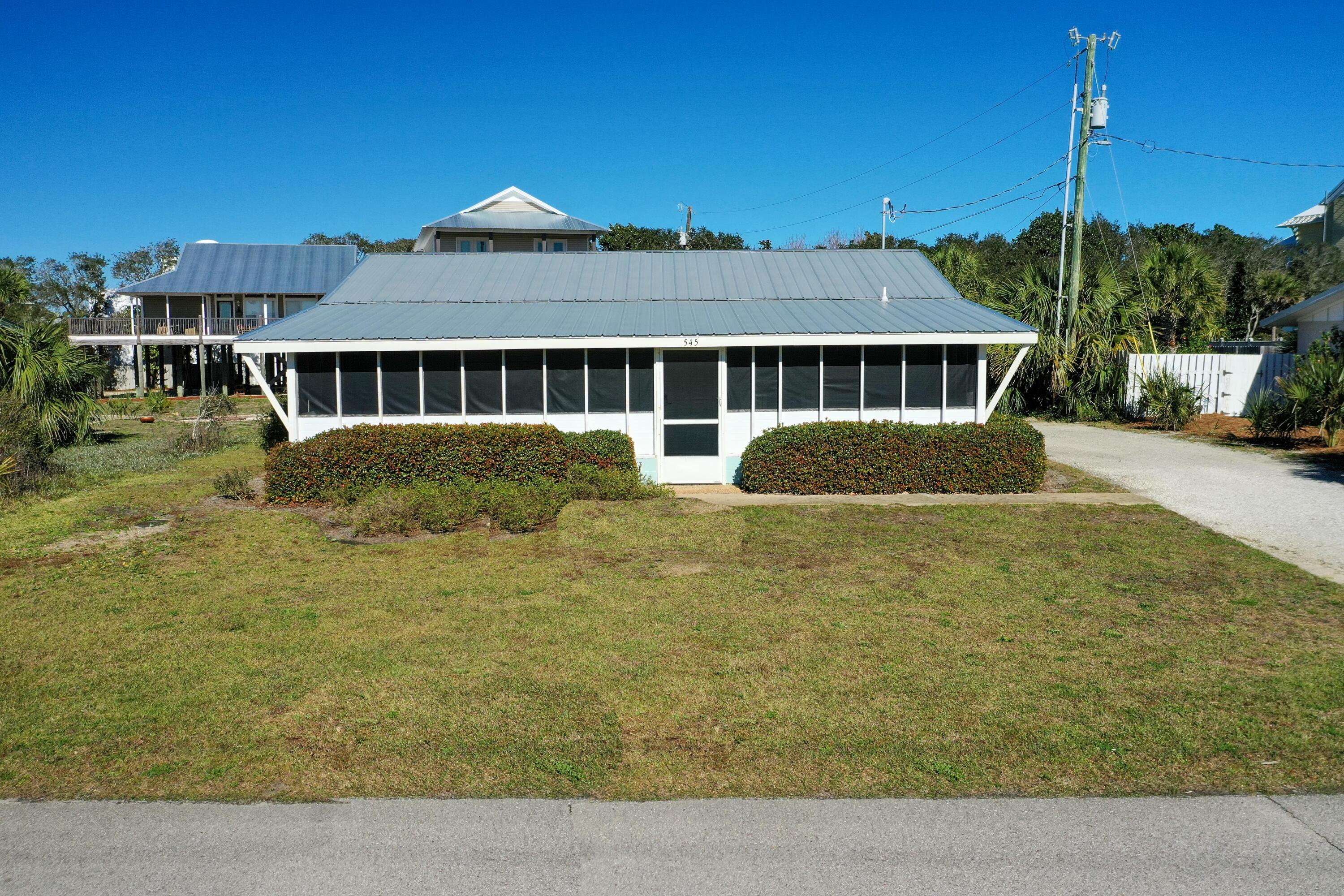 BLUE MOUNTAIN BEACH - Residential