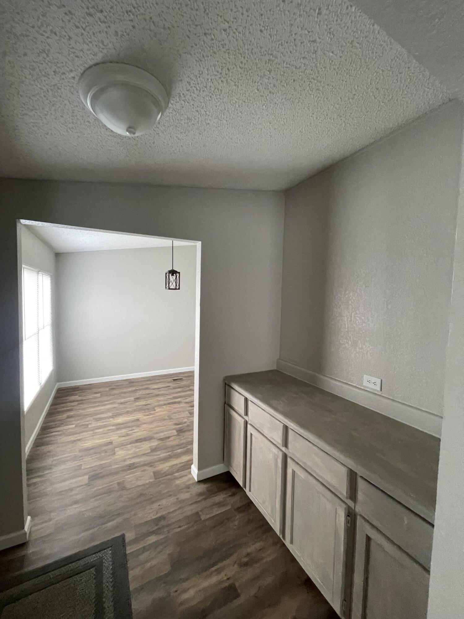 OAKRIDGE - Residential