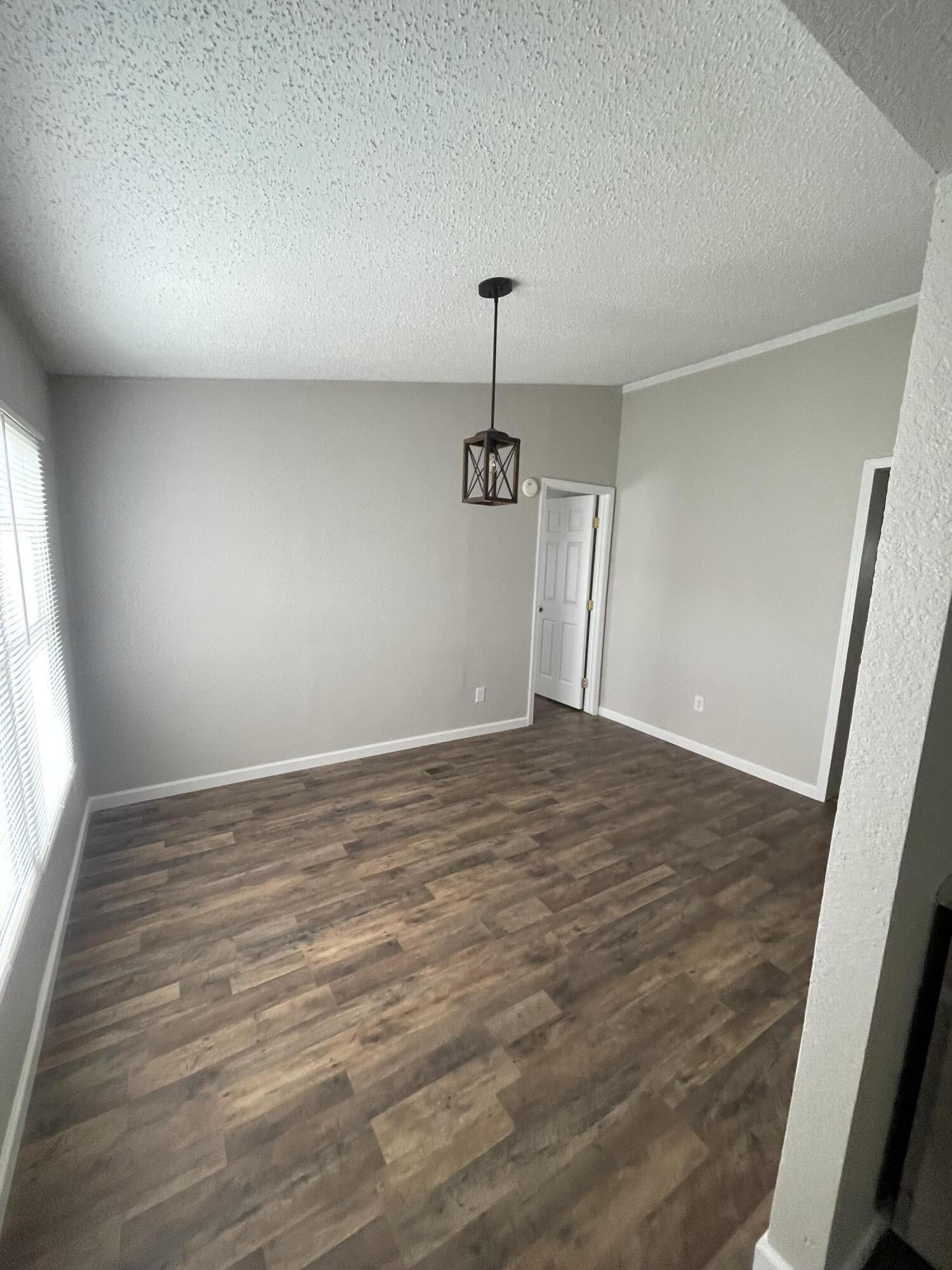 OAKRIDGE - Residential