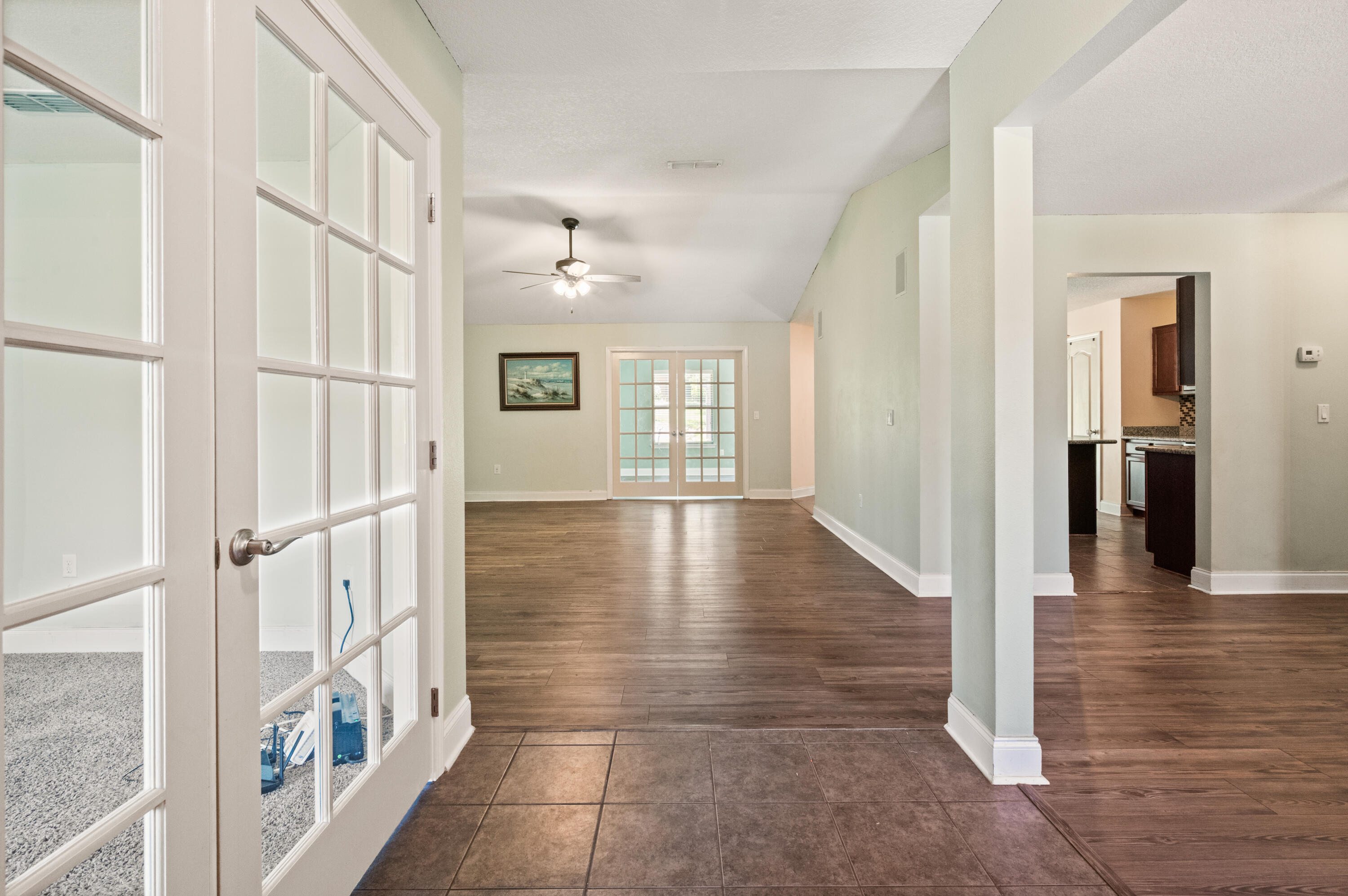 SILVER SPRINGS EST - Residential