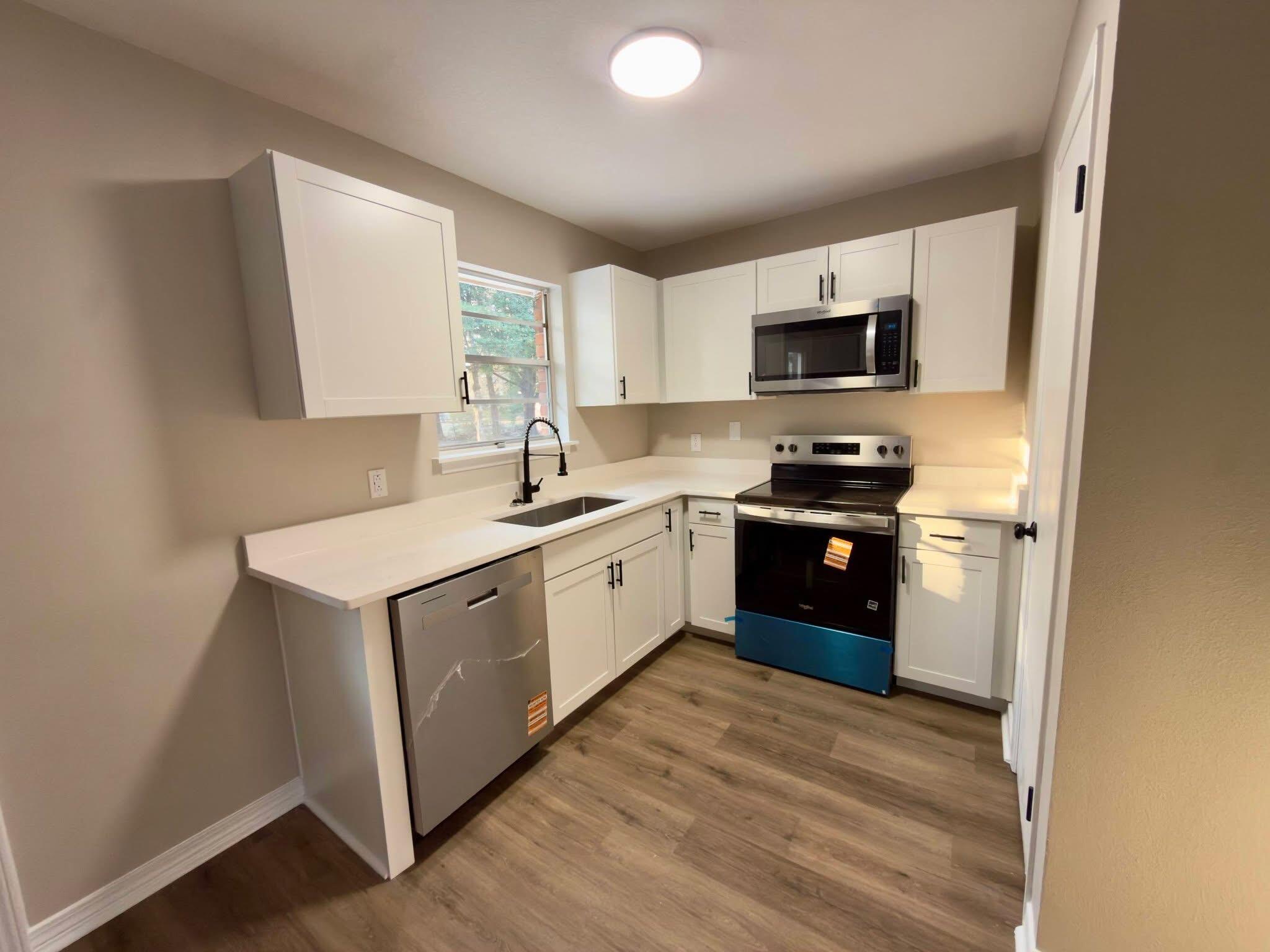 ADAMS POWELL LOT 10 BLK A - Residential