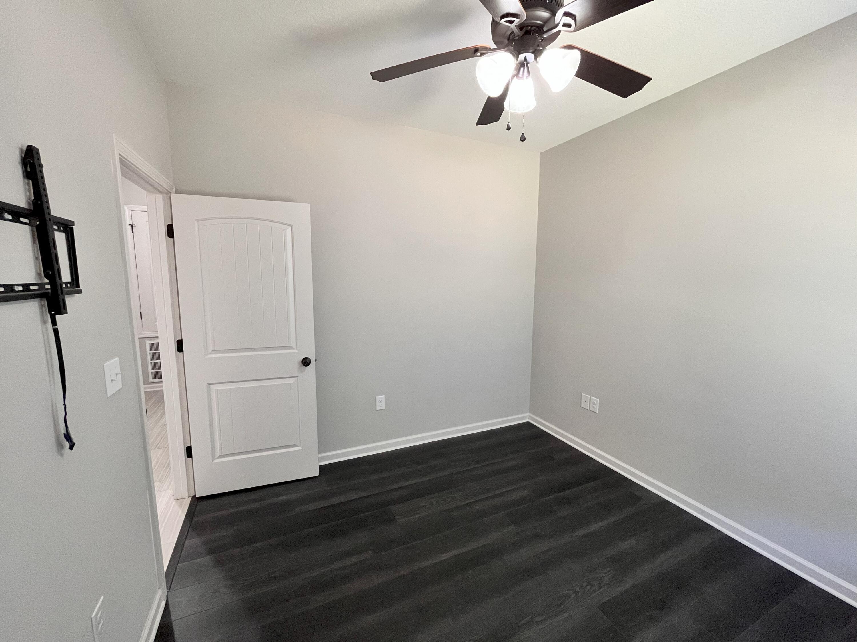 OVERLOOK AT CHESTNUT RIDGE - Residential Lease