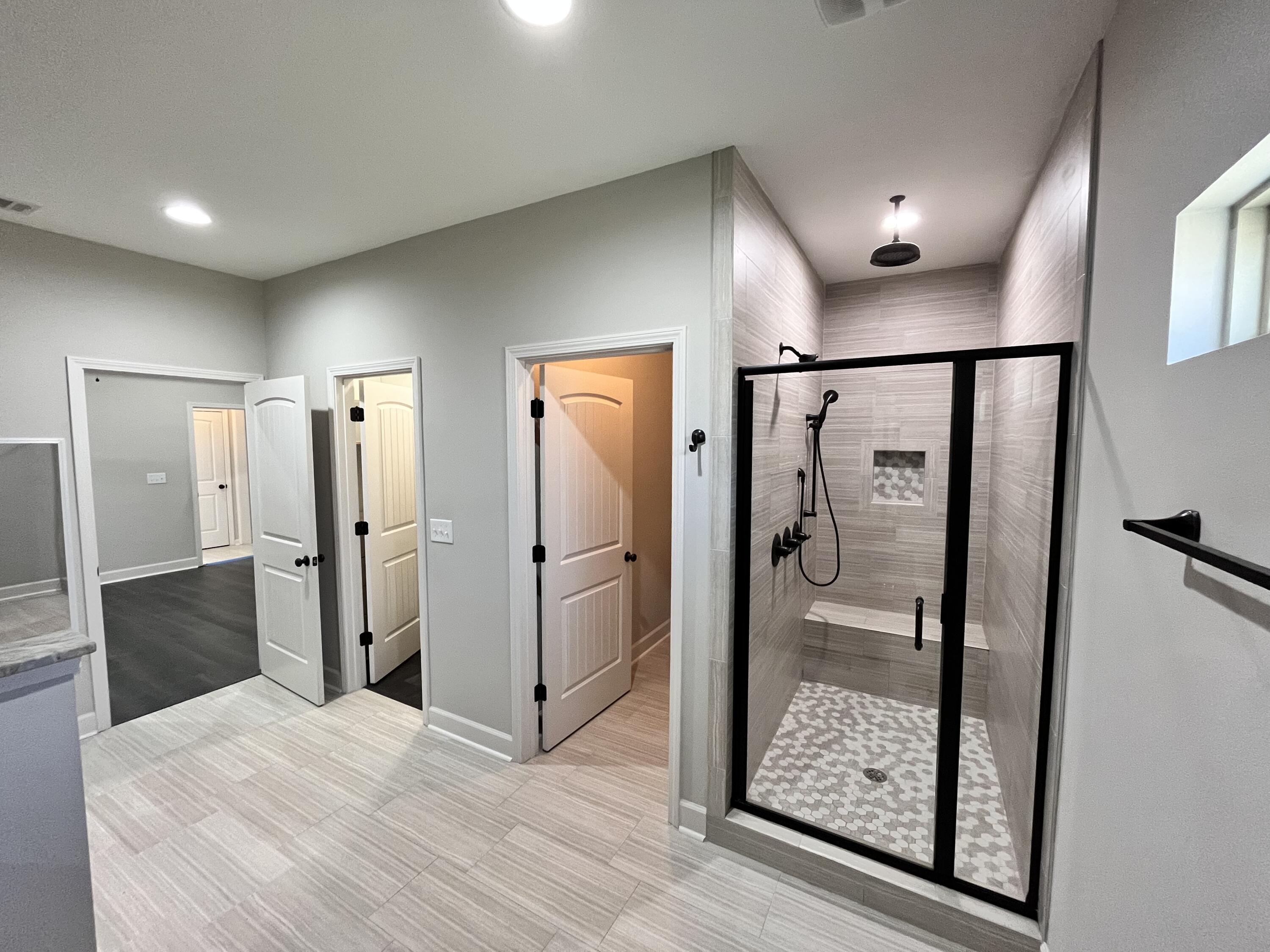 OVERLOOK AT CHESTNUT RIDGE - Residential Lease