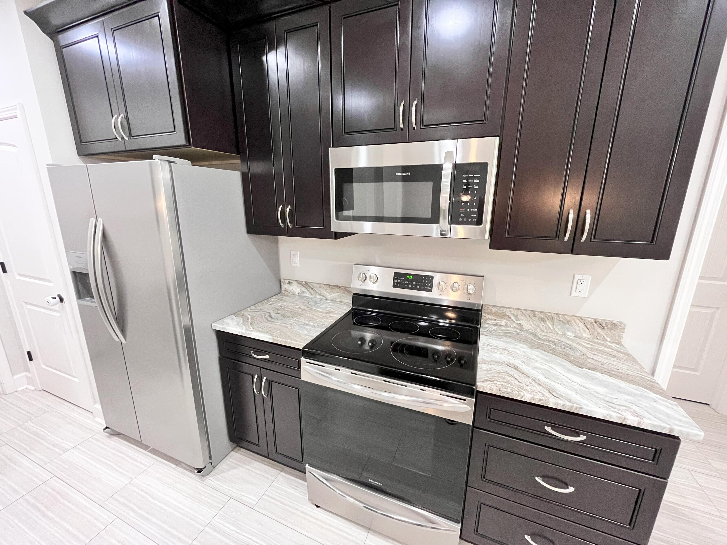 OVERLOOK AT CHESTNUT RIDGE - Residential Lease