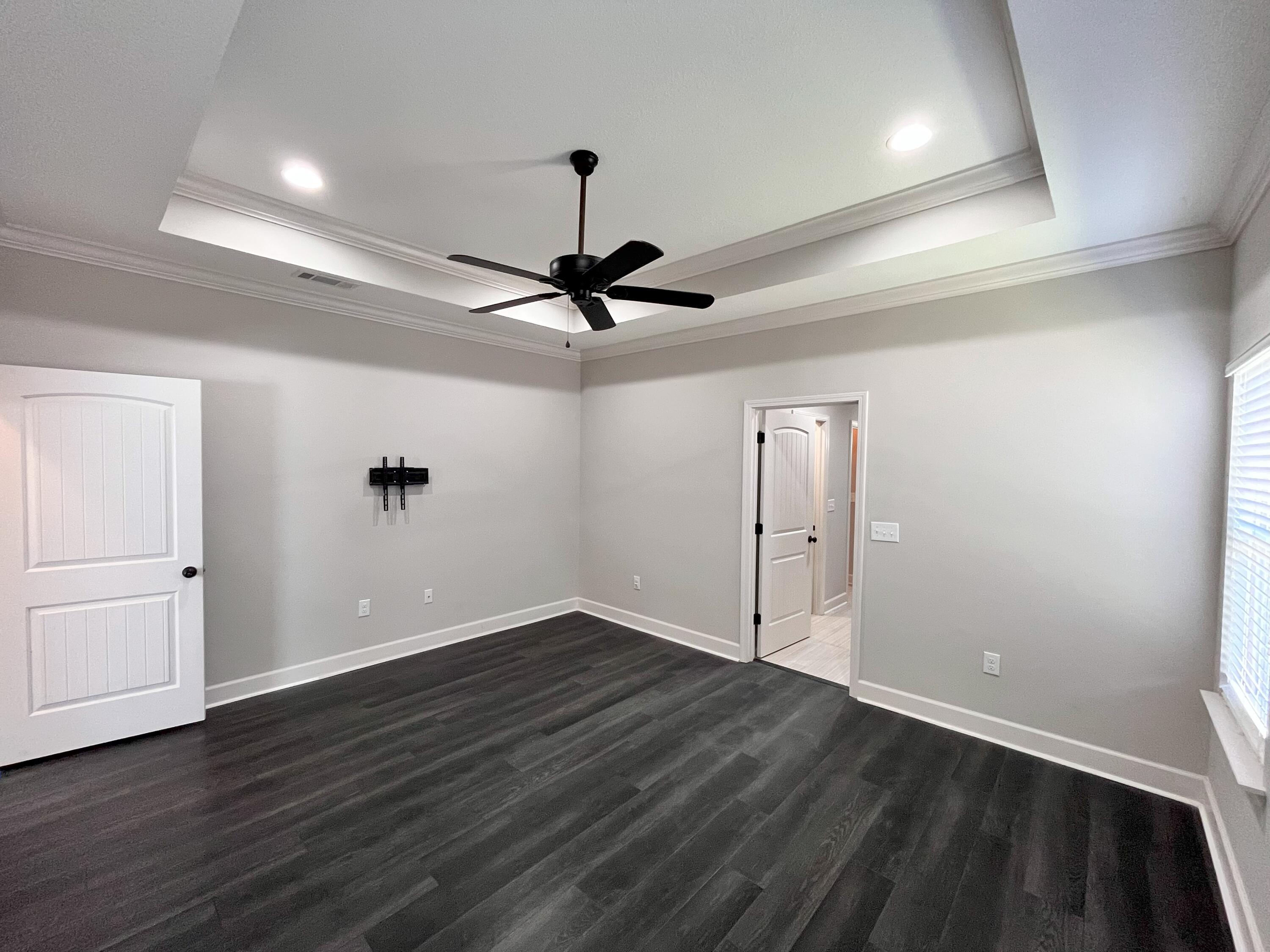 OVERLOOK AT CHESTNUT RIDGE - Residential Lease