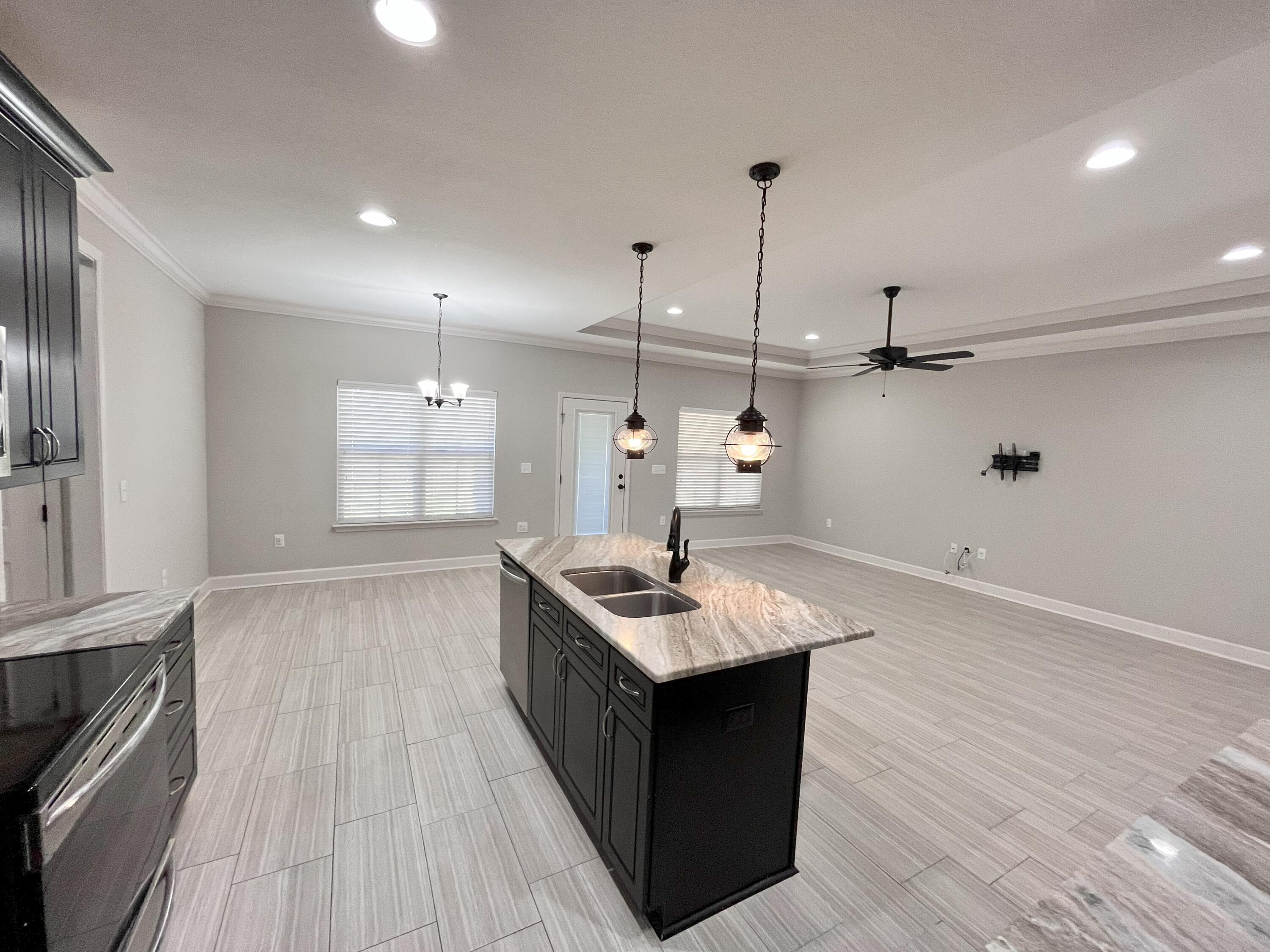 OVERLOOK AT CHESTNUT RIDGE - Residential Lease