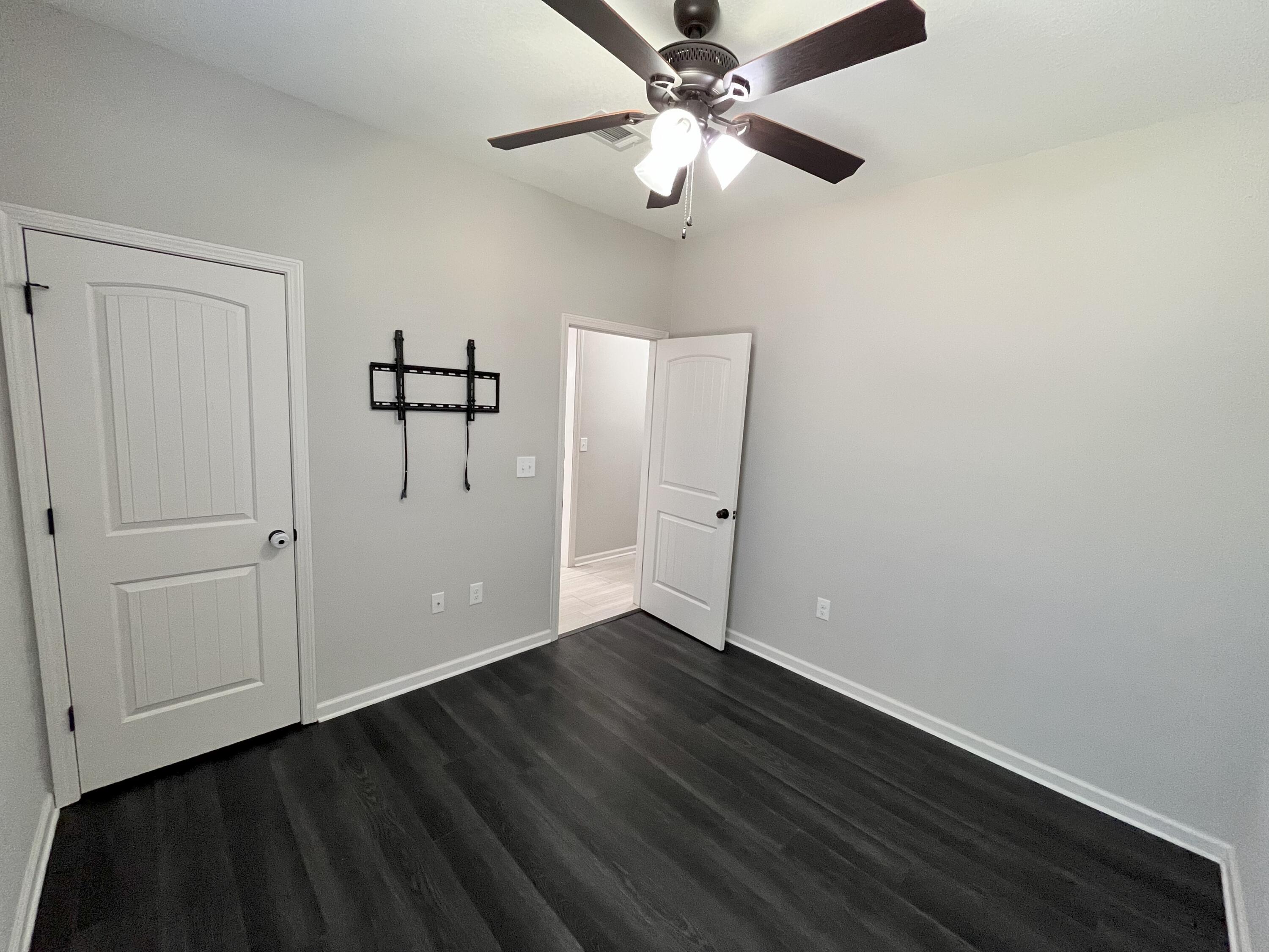 OVERLOOK AT CHESTNUT RIDGE - Residential Lease