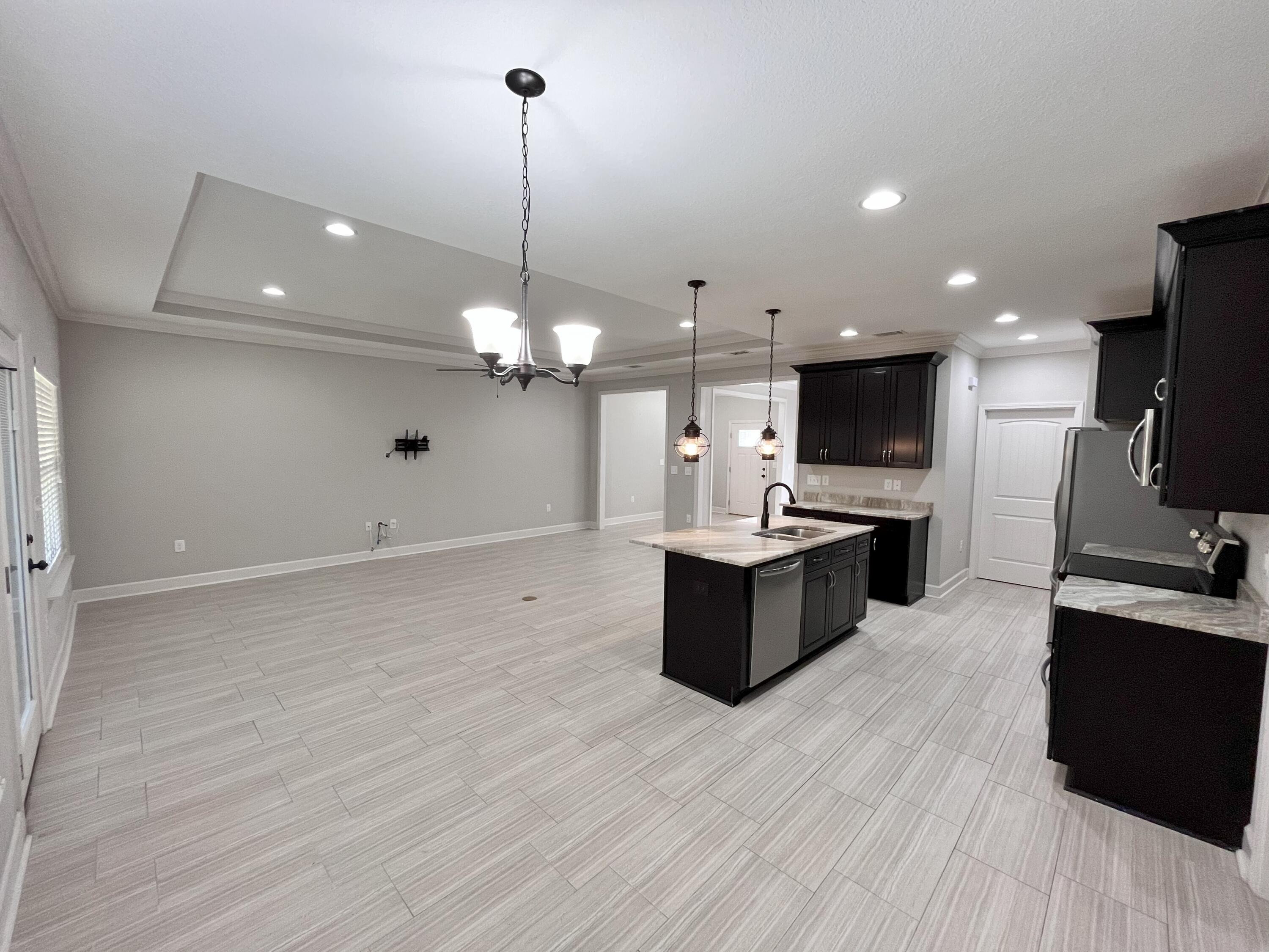 OVERLOOK AT CHESTNUT RIDGE - Residential Lease