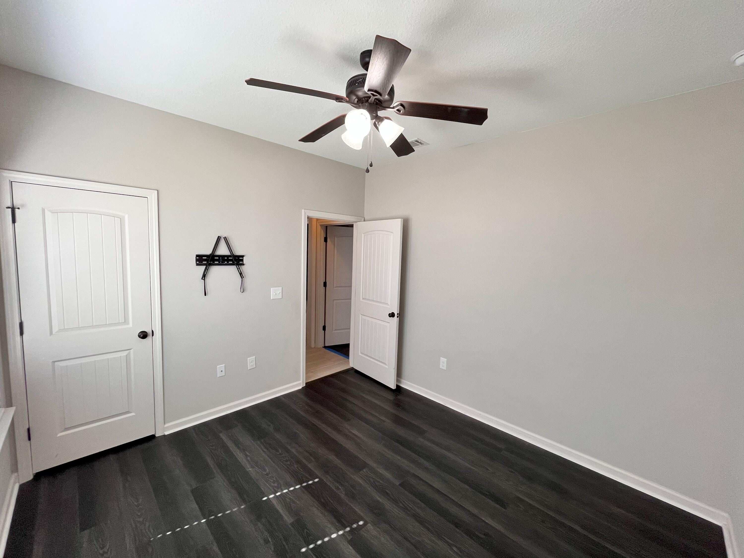 OVERLOOK AT CHESTNUT RIDGE - Residential Lease