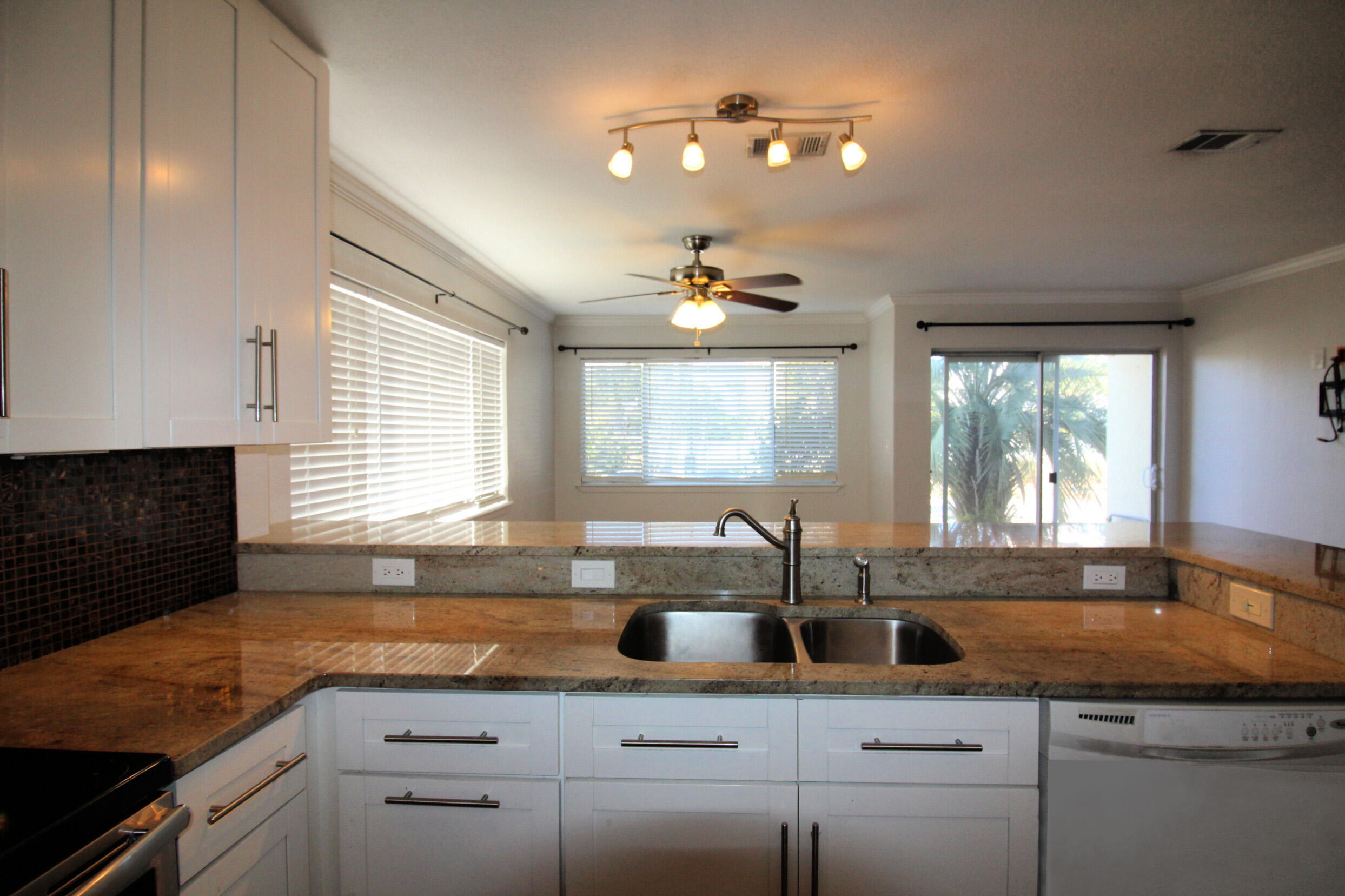 ISLAND HOME CONDO - Residential