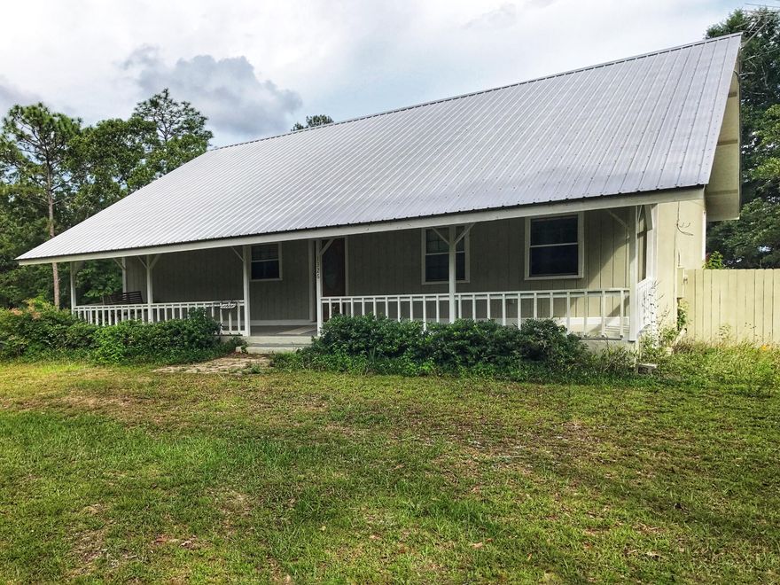 QUIET LAKEFRONT LIVING! PRICED TO SELL!!! 3 bedroom, 2 1/2 bath one story house with a daylight basement. Approx. 370' of lake frontage. Spring Lake Estates has covenant and restrictions to protect your investment. NO MOBILES ALLOWED! This home is perfect for huge friend/family gatherings. BBQ on you back porch, over looking the beautiful lake. Don't miss out on this fabulous deal! Call me today for a showing!!!