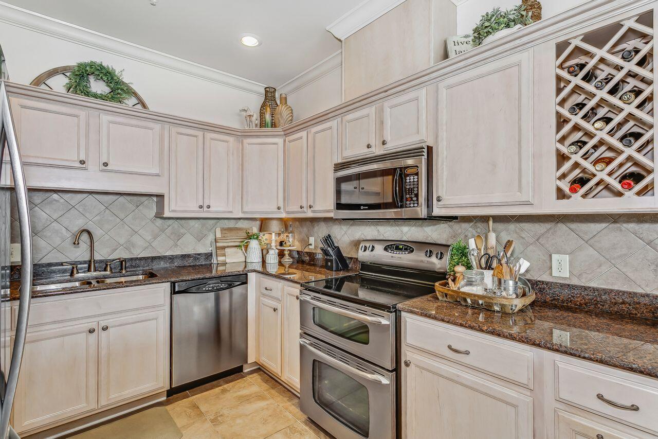 White Sands - Residential