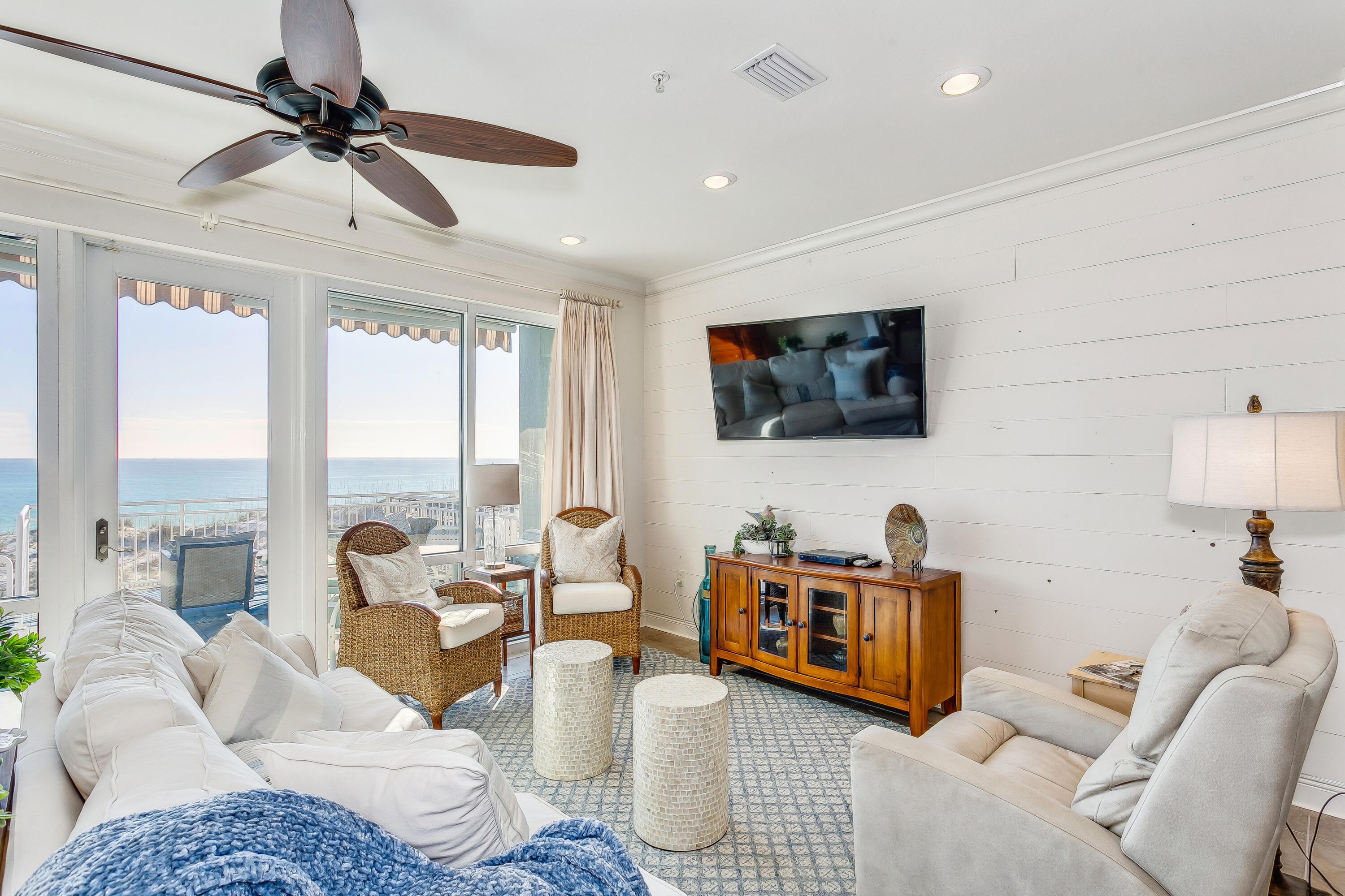 White Sands - Residential