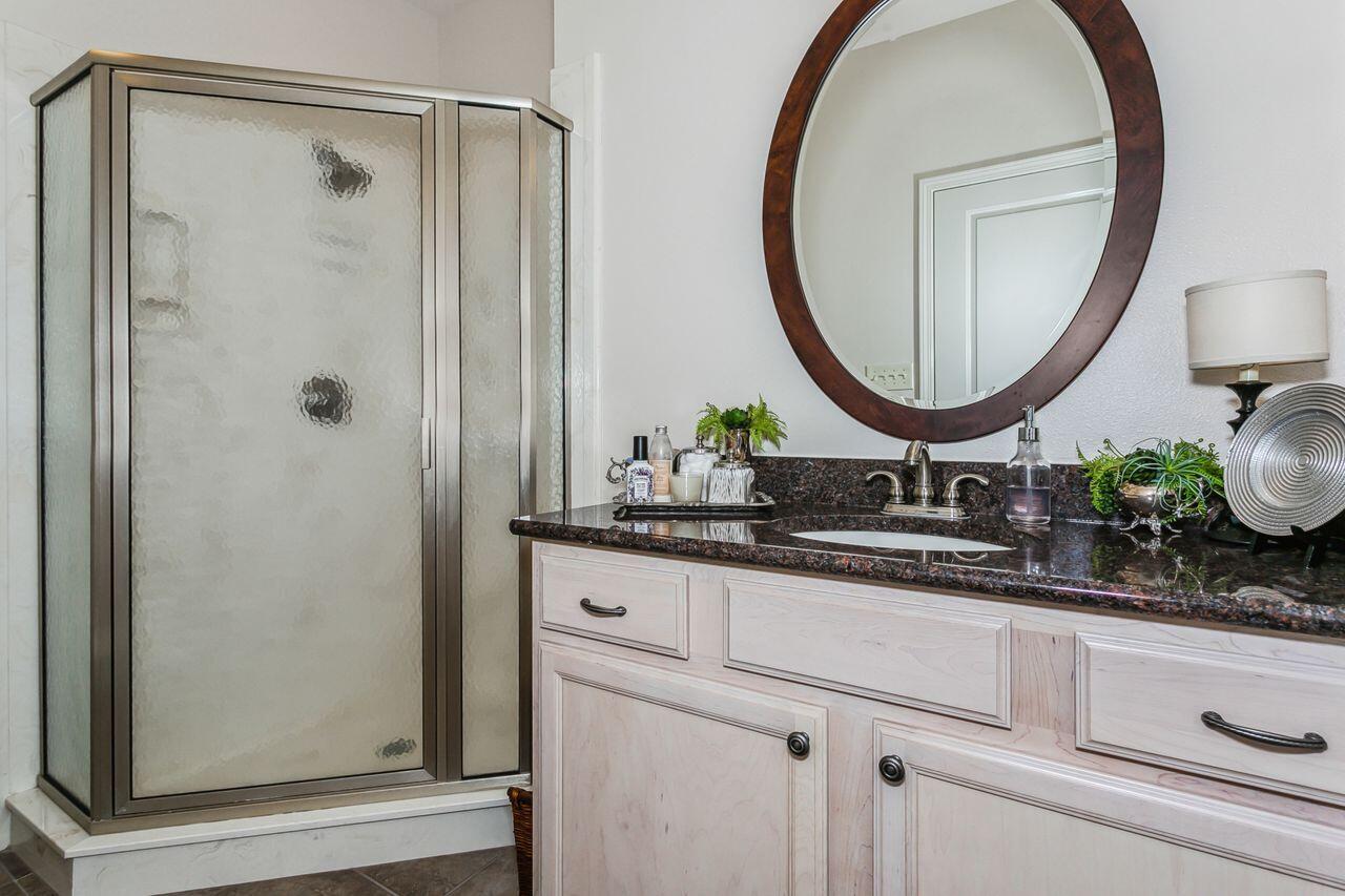 White Sands - Residential