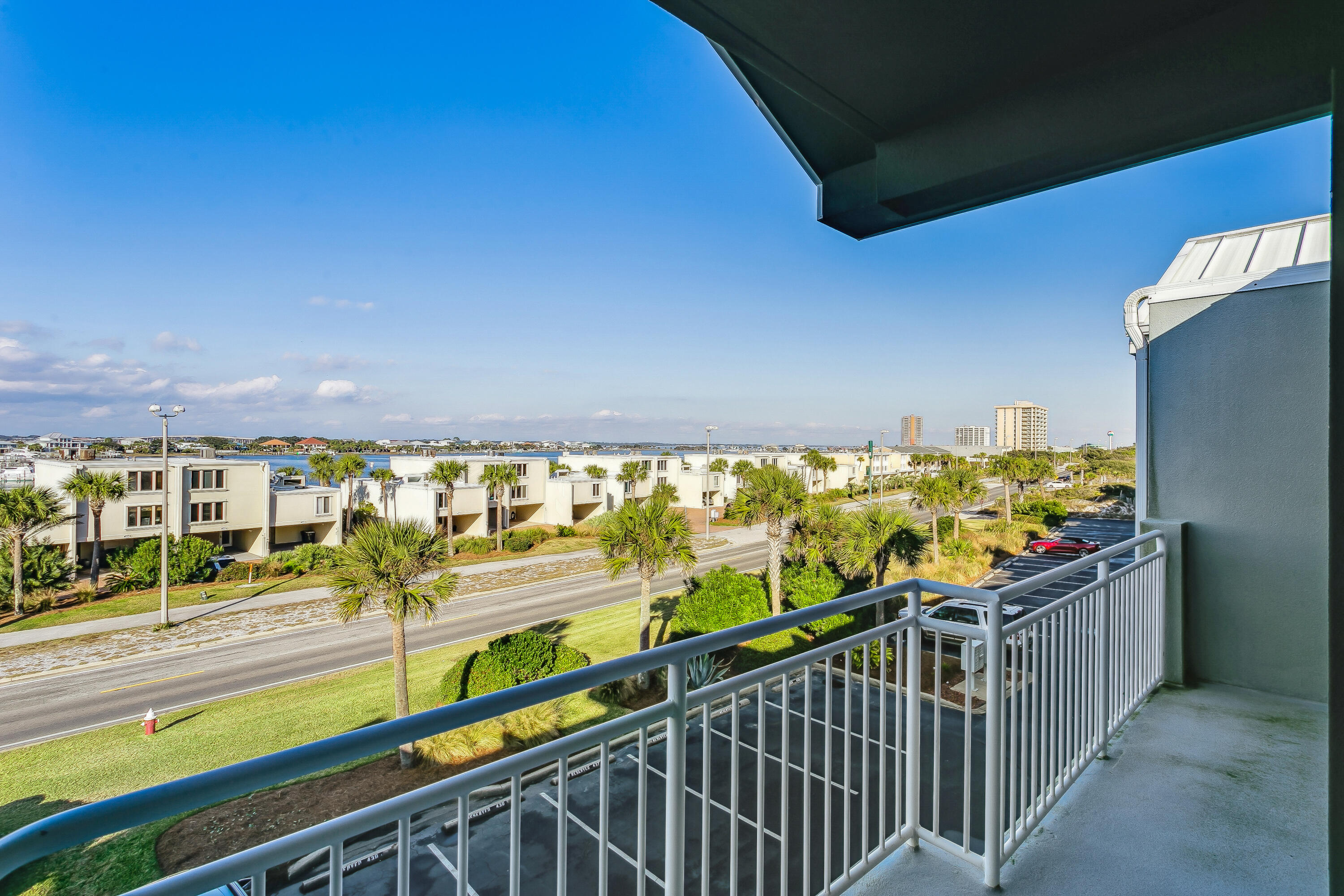 White Sands - Residential