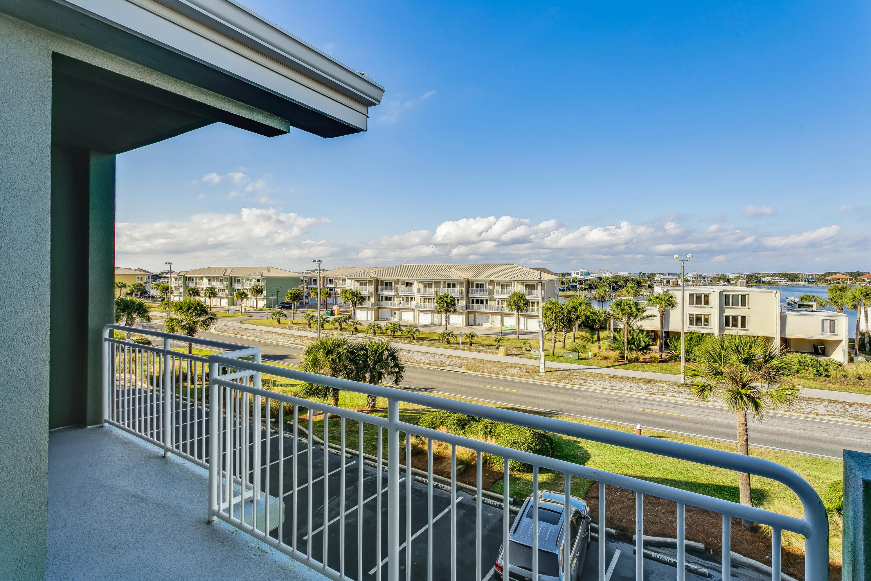 White Sands - Residential