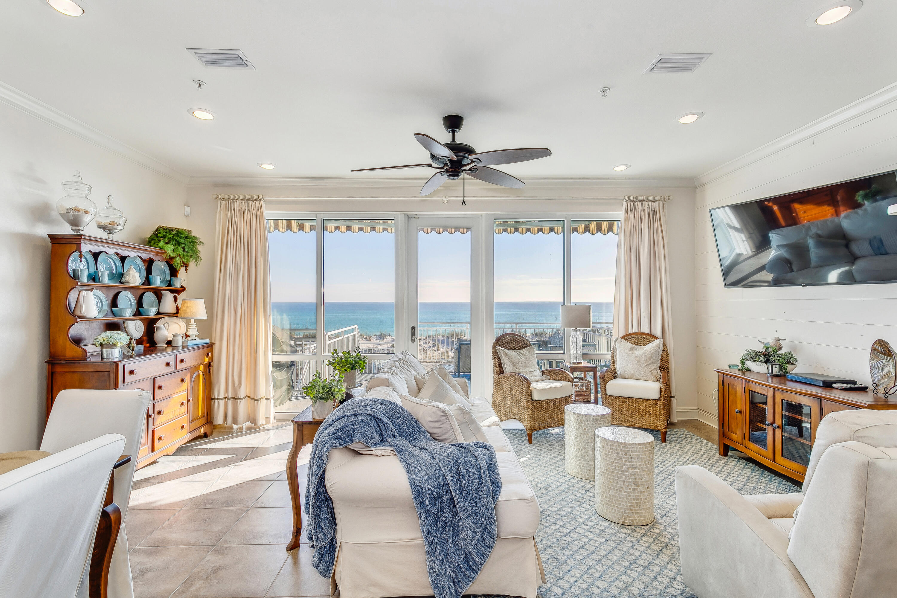 White Sands - Residential