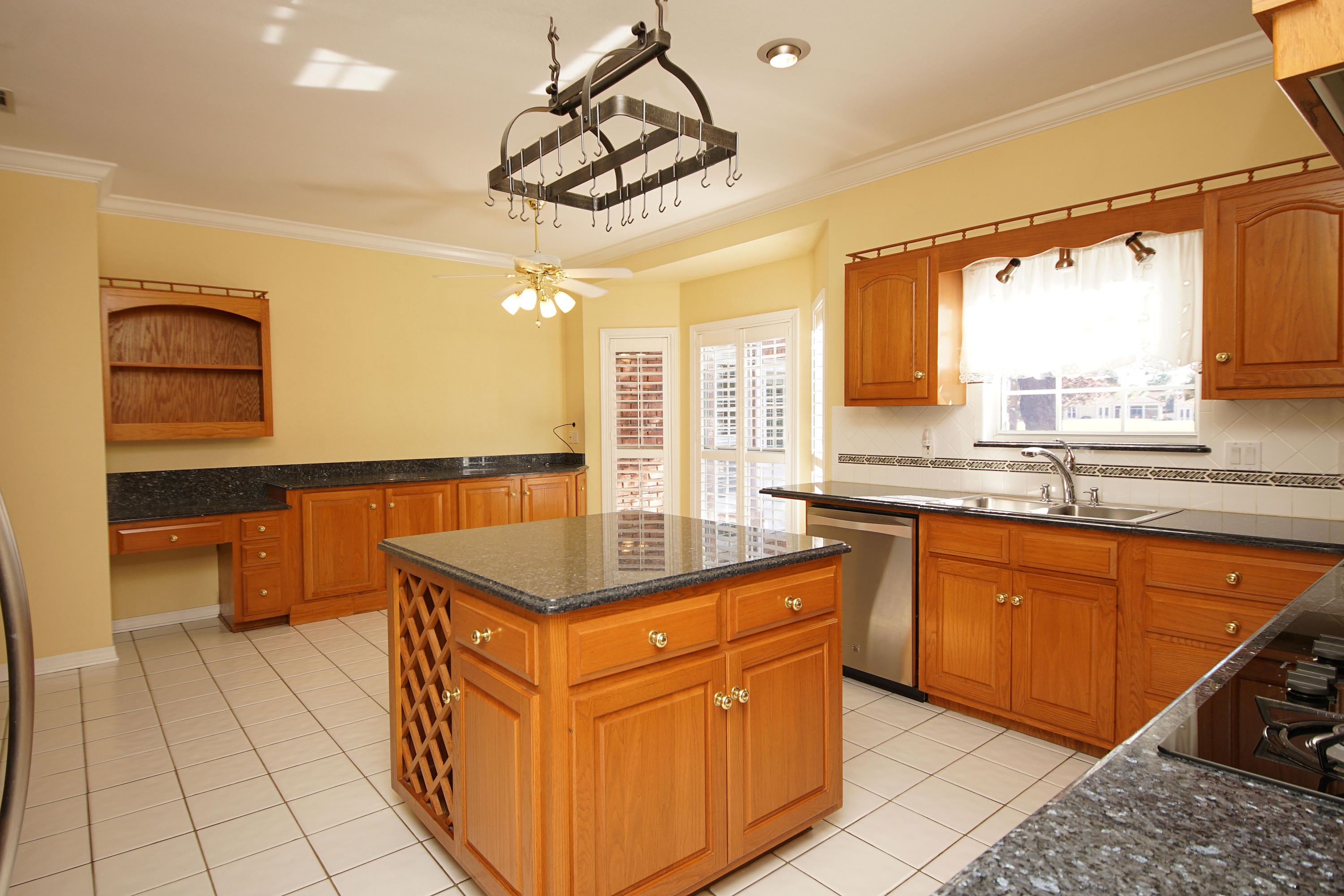 SOUTHWINDS II - Residential