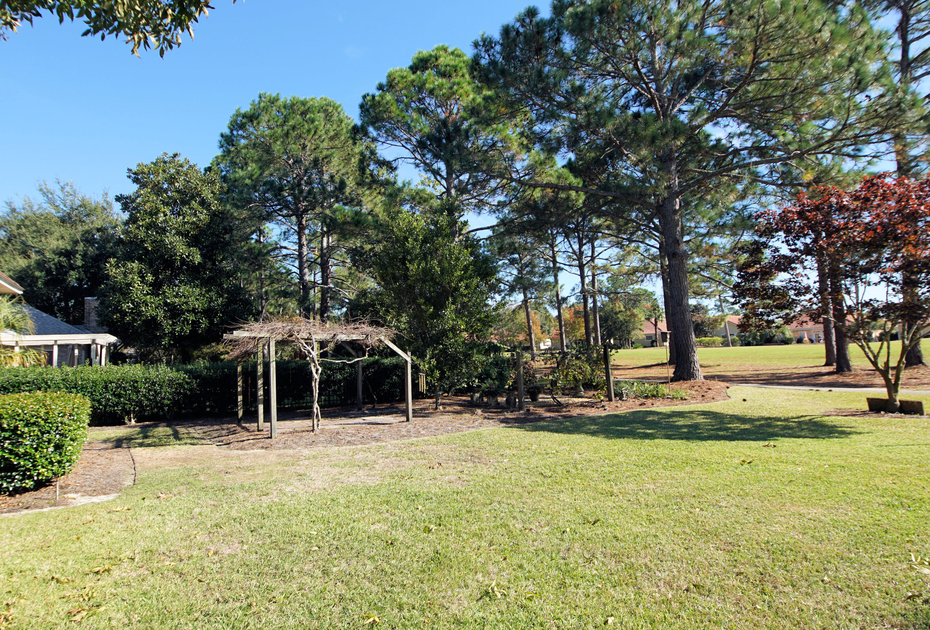 SOUTHWINDS II - Residential